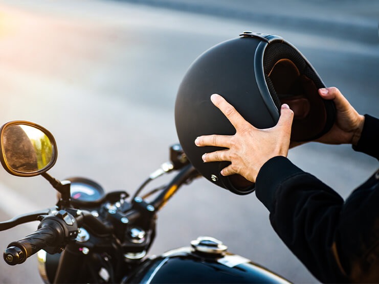 5 Tips on Getting Back on Your Motorcycle After an Accident Injury