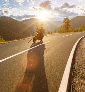 Best Motorcycle Roads and Destinations in Illinois, United States