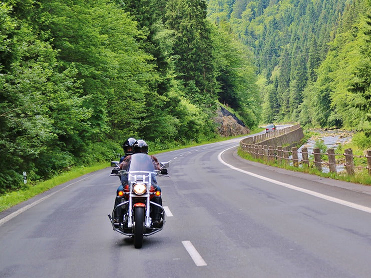 How to Read the Road Like a Pro Motorcycle Rider