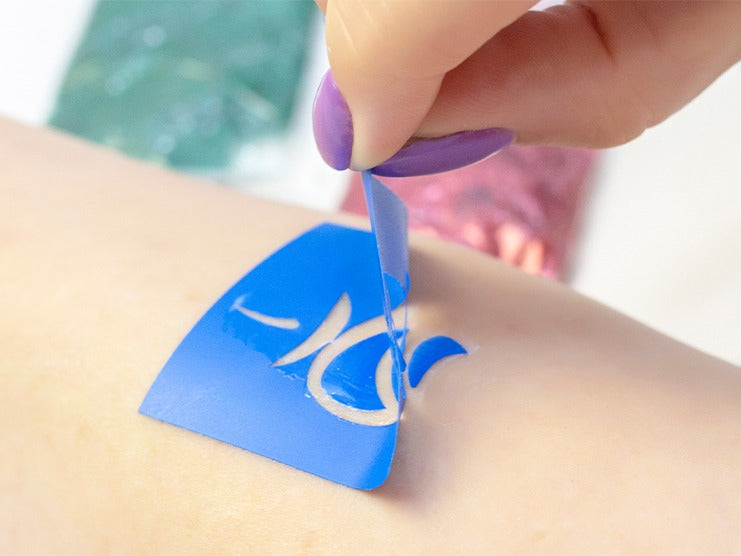 Pros & Cons of Wearing Temporary Tattoos