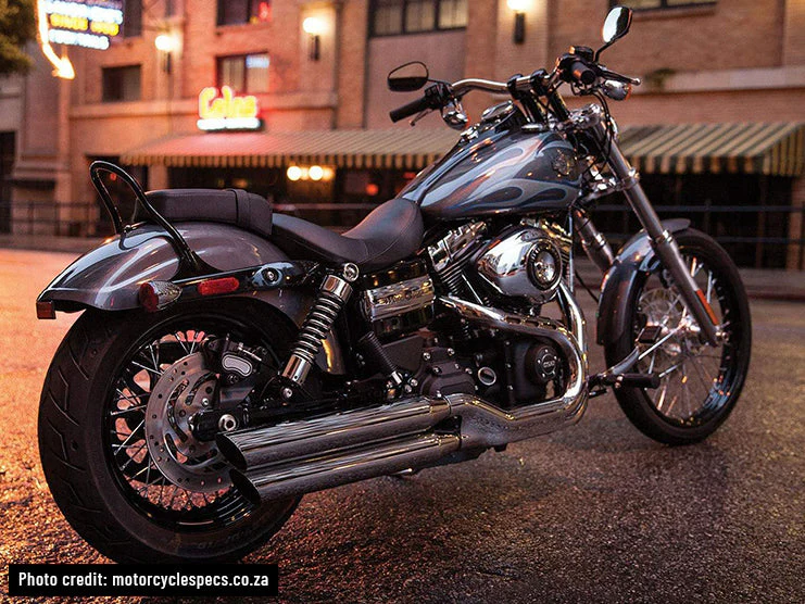 モデルカー　HARLEY-DAVIDSON DYNA WIDE GLIDE Harley Dyna Wide Glide: Detialed Specs, Background, Performance