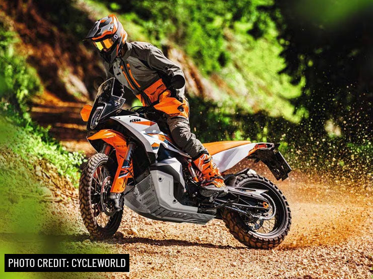 KTM 890 Adventure R: Detailed Specs, Performance, and Features