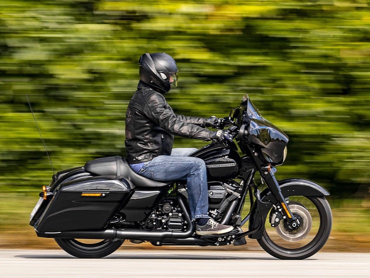 Advantages and Disadvantages of Bagger Motorcycles