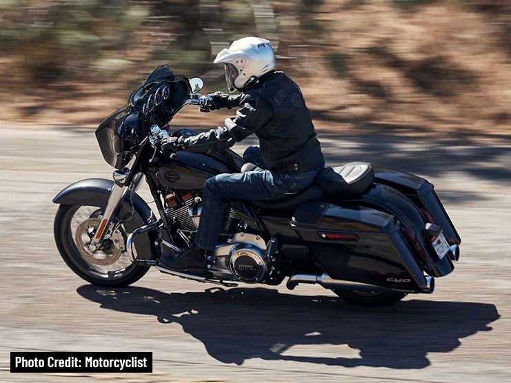 How to Ride a Bagger Motorcycle