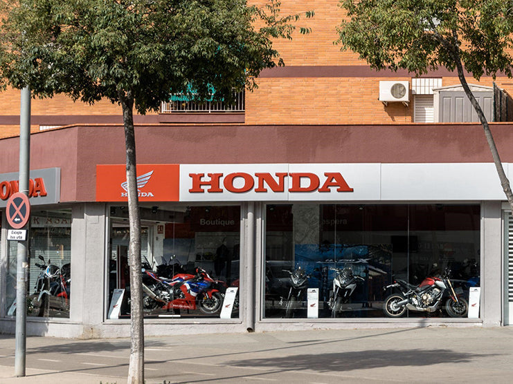How to Find the Right Motorcycle Dealer for You