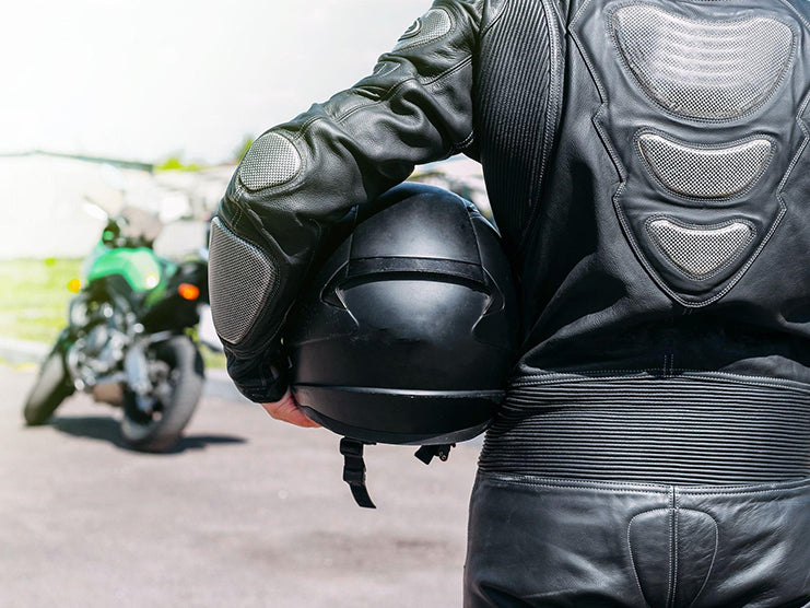Should You Wear a Motorcycle Touring Kidney Belt?