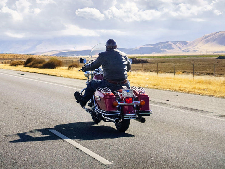 Benefits of Solo Motorcycle Riding