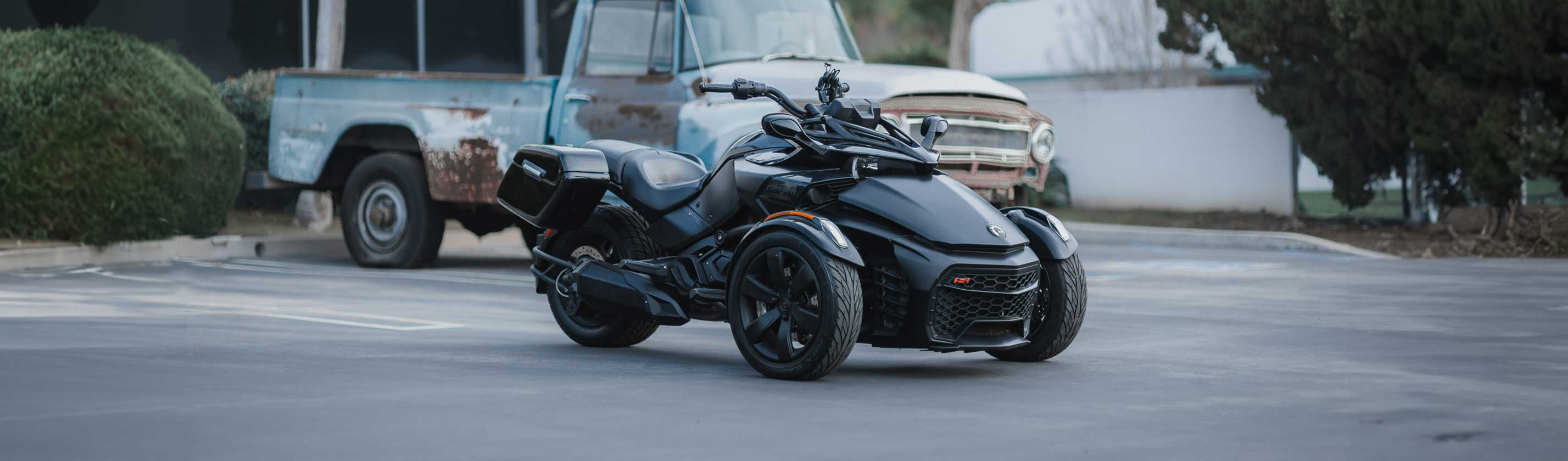 brp can am spyder f3 s tank bags banner