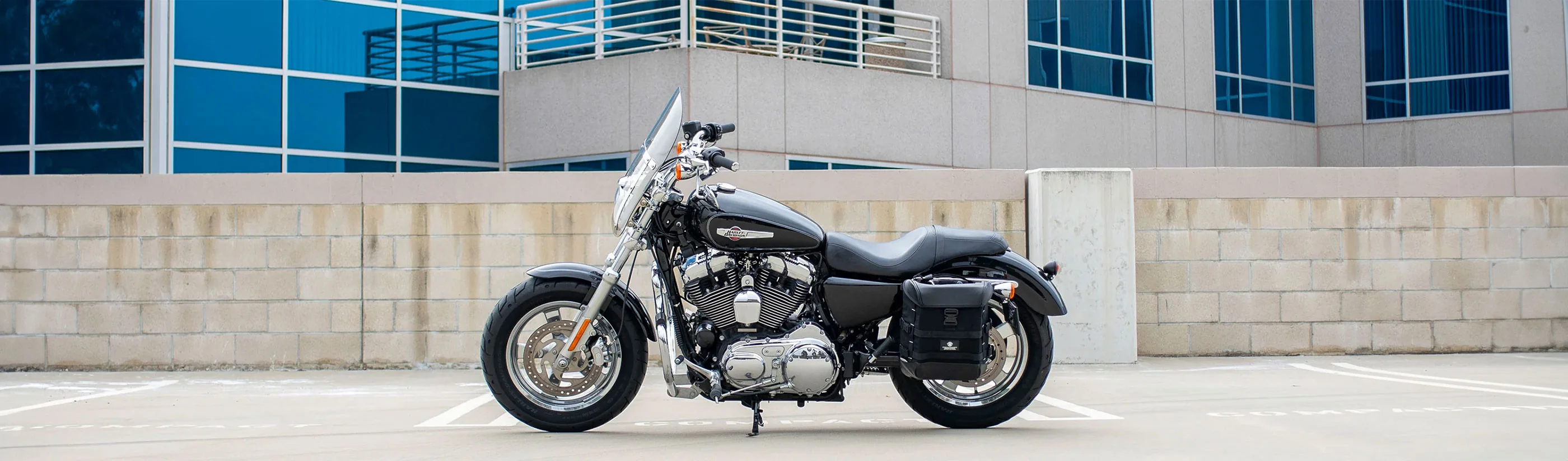 Motorcycle Saddle Bags for Harley Davidson Sportster Nightster 2024