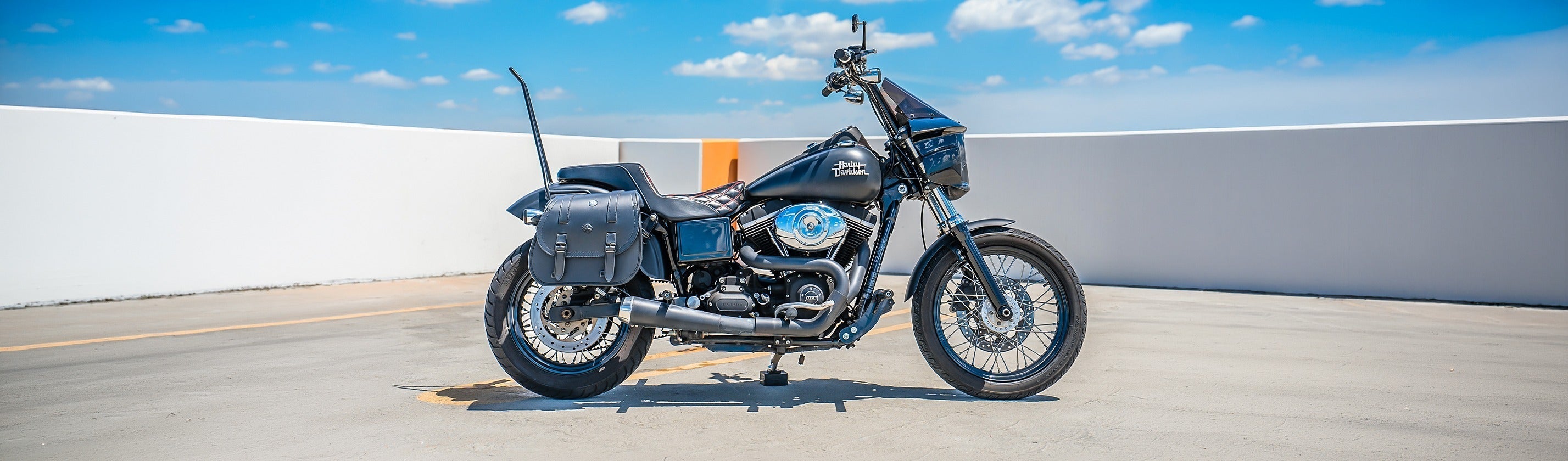 Harley Dyna Street Bob FXDB/I All Motorcycle Luggage Bags, Parts & Accessories By Bike