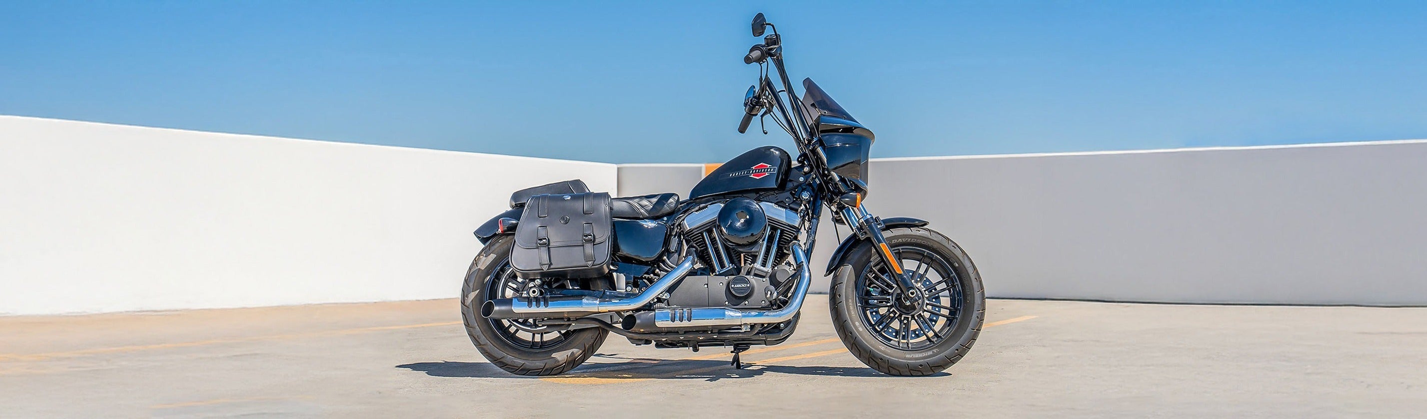 Harley Sportster 883 Iron XL883N All Motorcycle Luggage Bags, Parts & Accessories By Bike