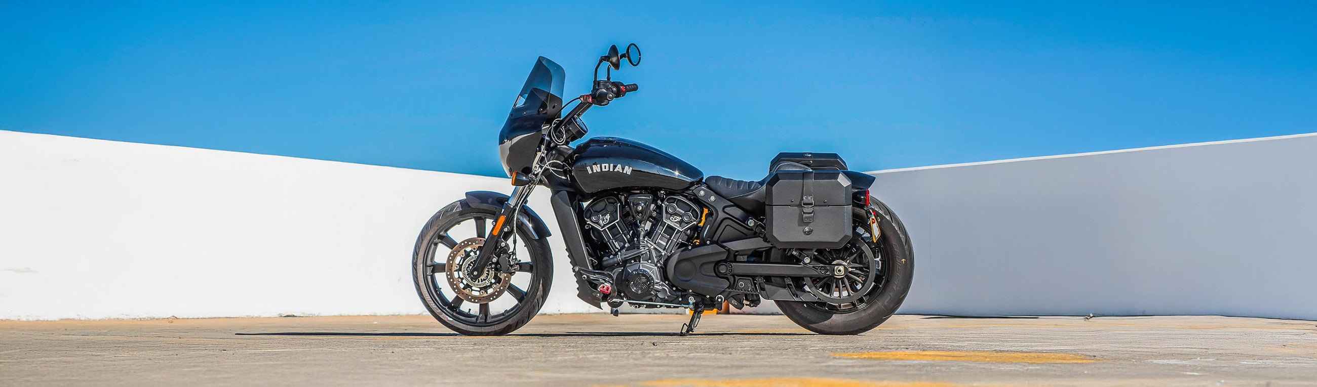 Indian Scout Rogue Sixty Saddlebags. Indian Rogue 60 Saddlebags VikingBags