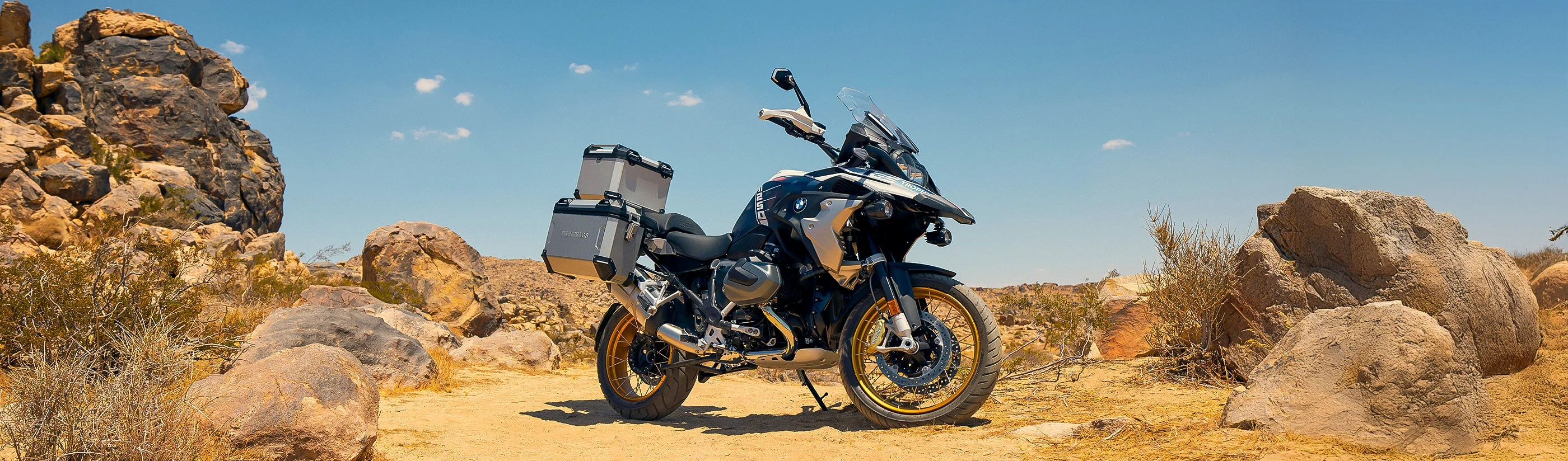 Kawasaki Versys 1100 Adventure Touring Top Cases