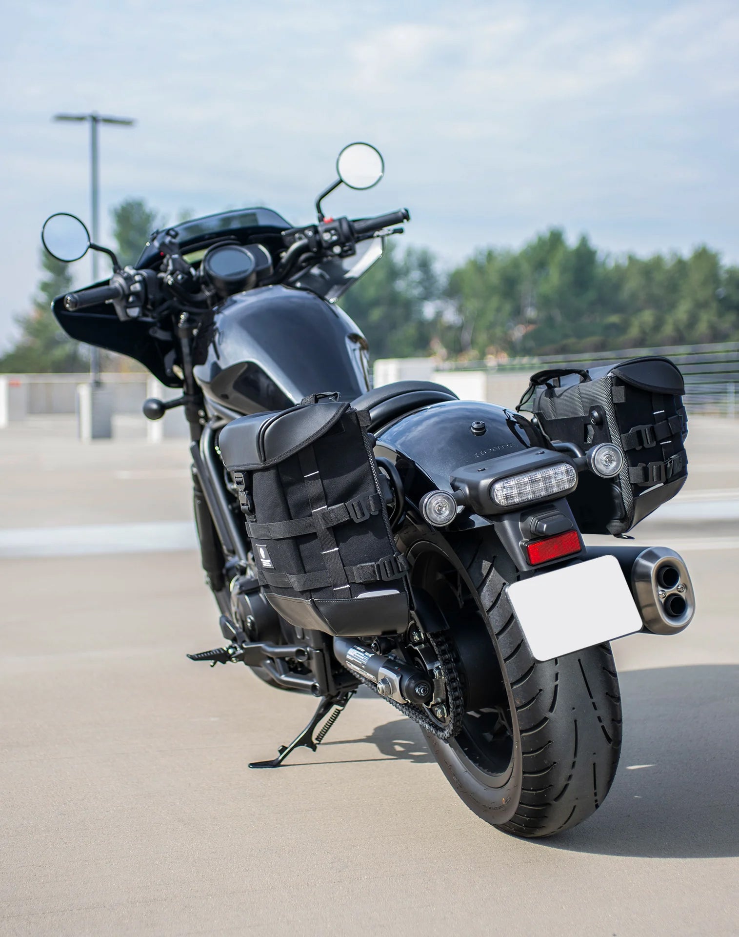 15L - Incognito Quick Mount Medium Honda Rebel 1100 Solo Motorcycle Saddlebag (Left Only)