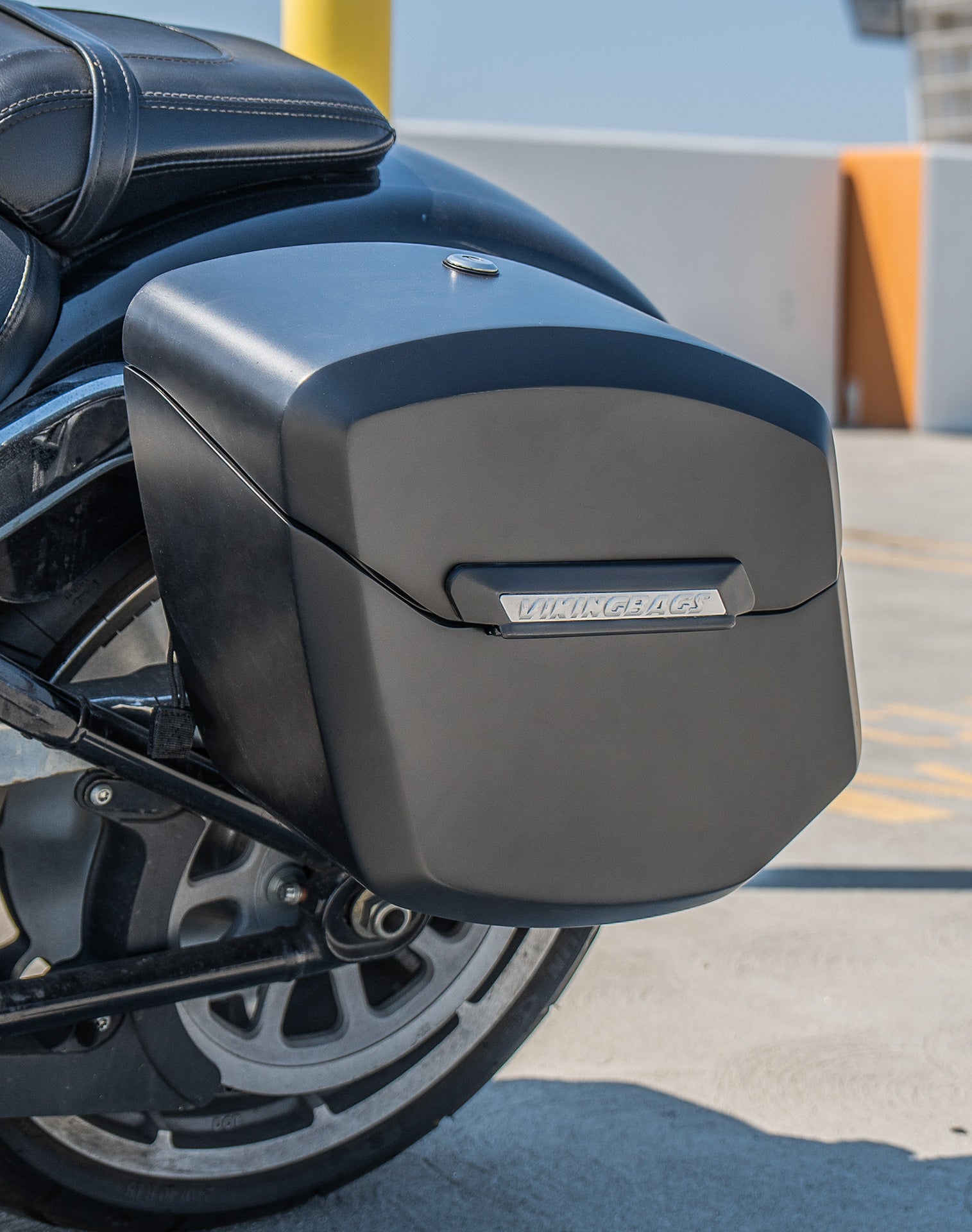 12L - Ironclad Quick Mount Medium Harley Softail Fat Boy FLFB/S Matte Hard Solo Saddlebag (Left Only) Life Style 3