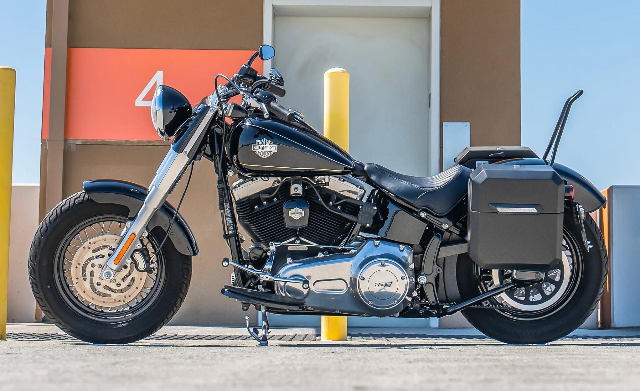 15L - Outlaw Quick Mount Medium Harley Softail Slim FLS Matte Hard Solo Saddlebag (Left Only) Lifestyle @expand