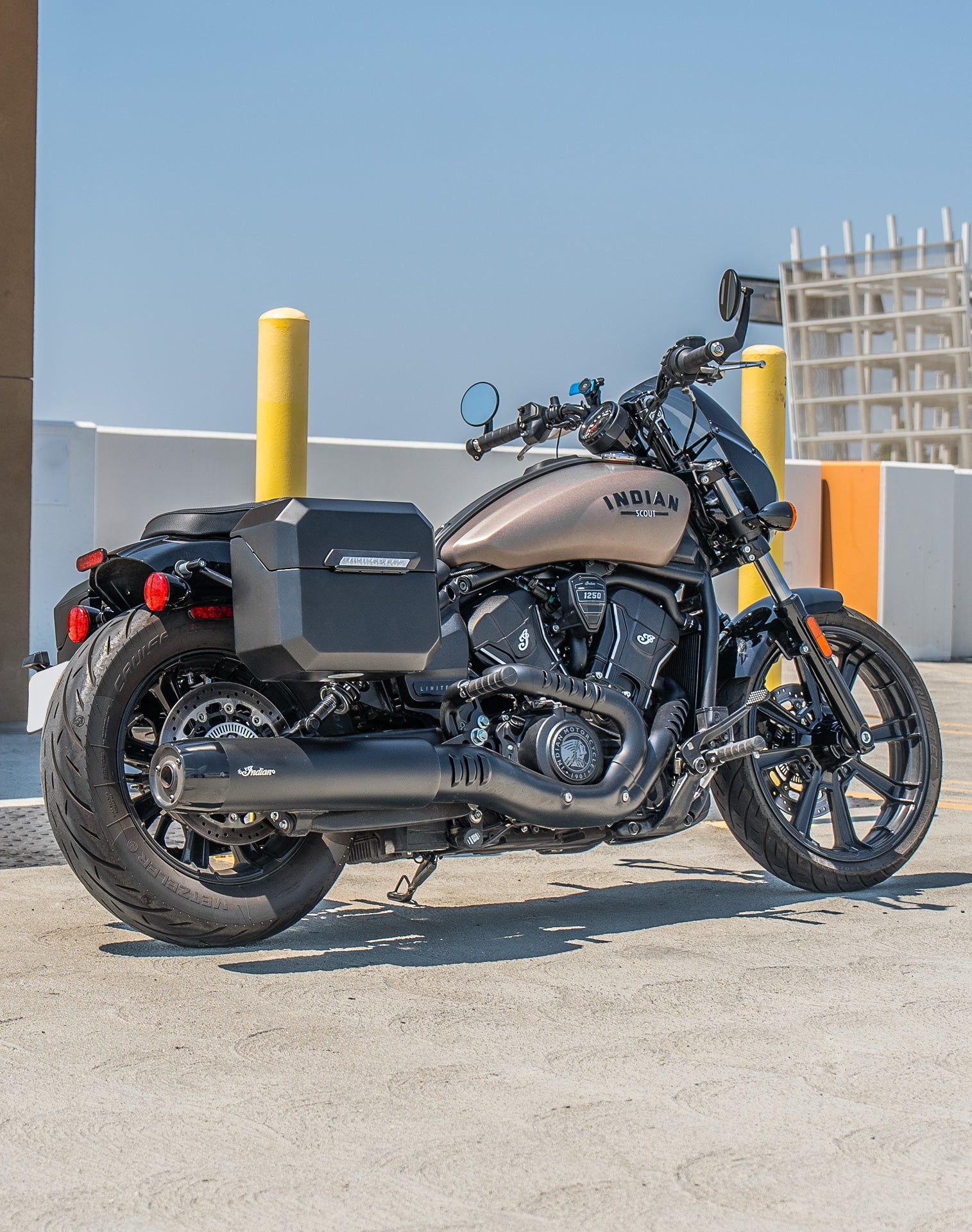 20L - Outlaw Quick-Mount Small Indian Scout Sixty Bobber Matte Hard Saddlebags Life style