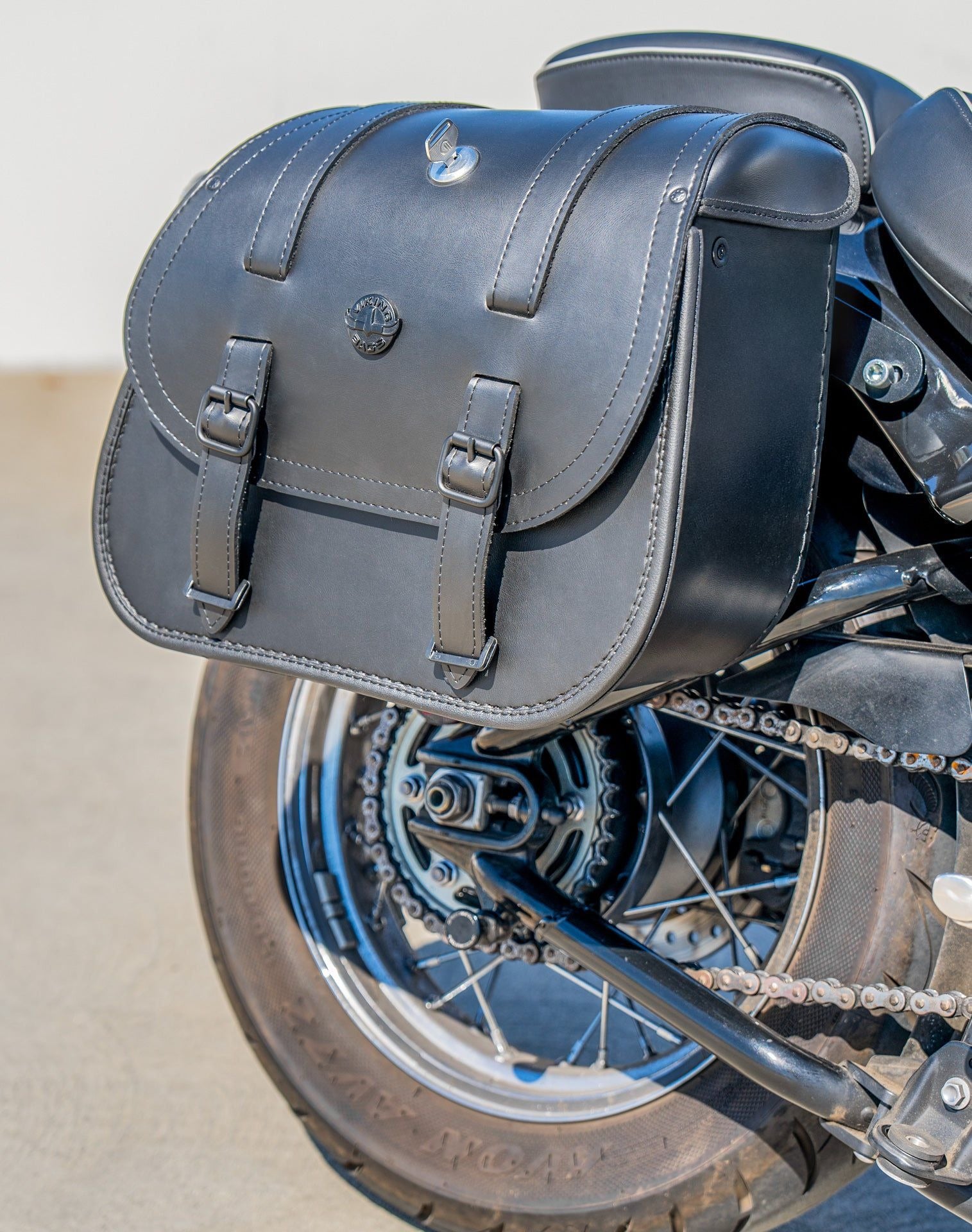 25L - Outrider Medium Quick-Mount Triumph Bonneville Speedmaster Saddlebags Lifestyle