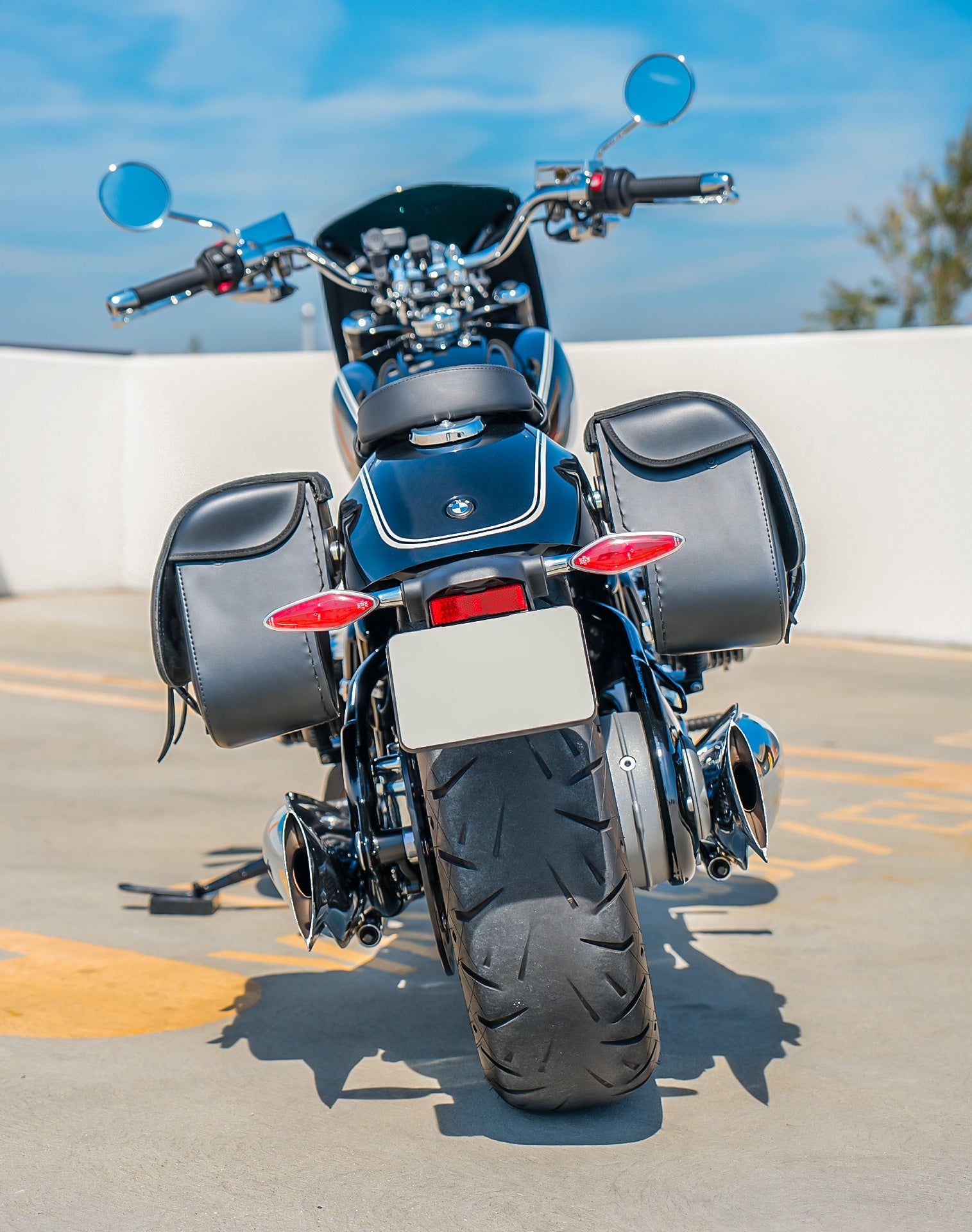 25L - SpiritBlade Large BMW R18 Leather Motorcycle Saddlebags Lifestyle Vertical