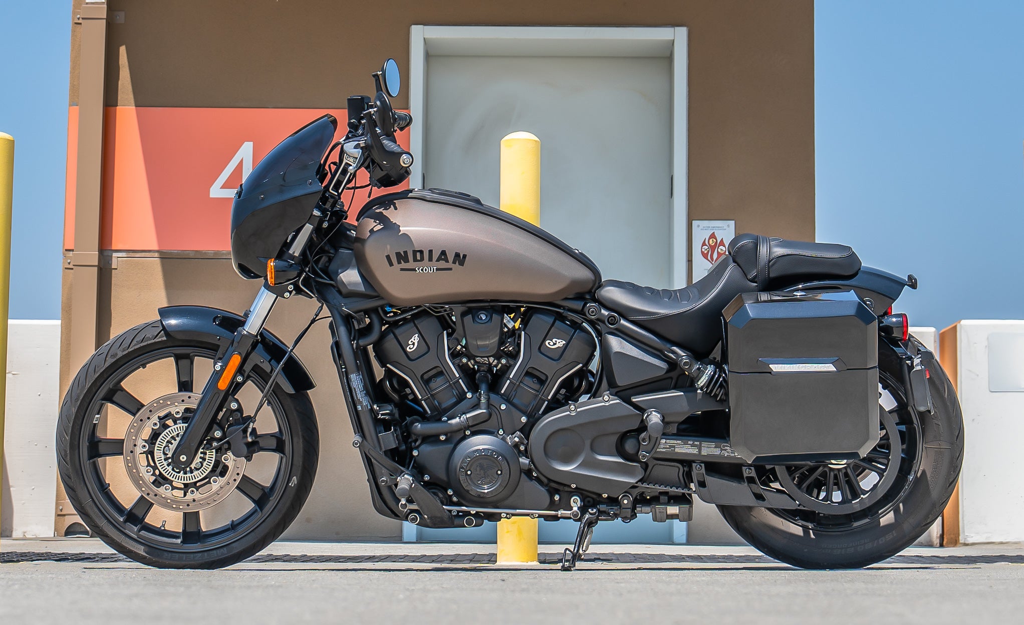 30L - Outlaw Quick-Mount Medium Indian 101 Scout Painted Hard Saddlebags Life Style Photo @expand