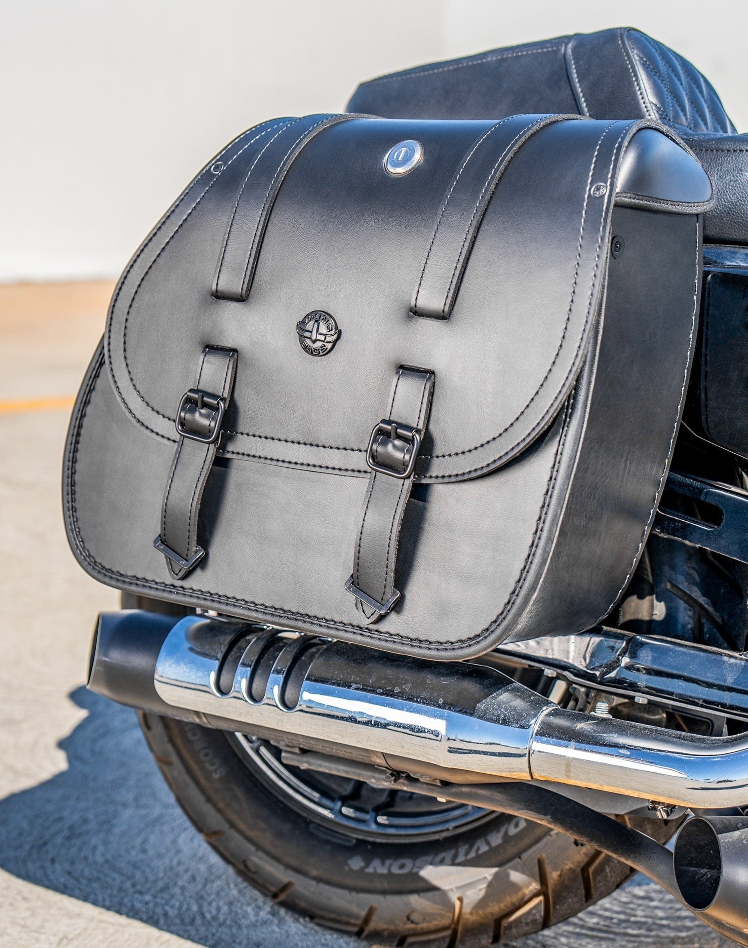 Viking 30L Ghost Large Quick Mount Harley Sportster 1200 Roadster