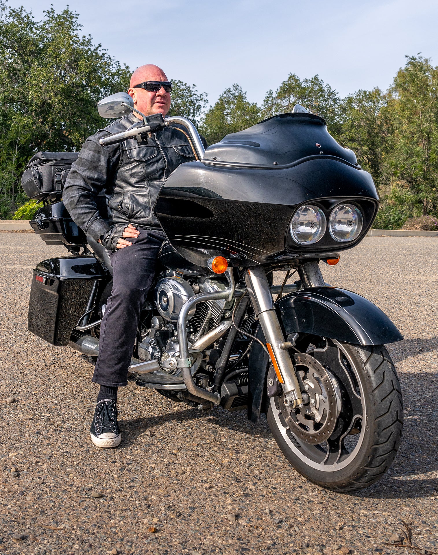 58L - Stretched Bagger 4.5" Extra Large Painted Motorcycle Hard Saddlebags For Harley Road Glide FLTR (2014 and Above)