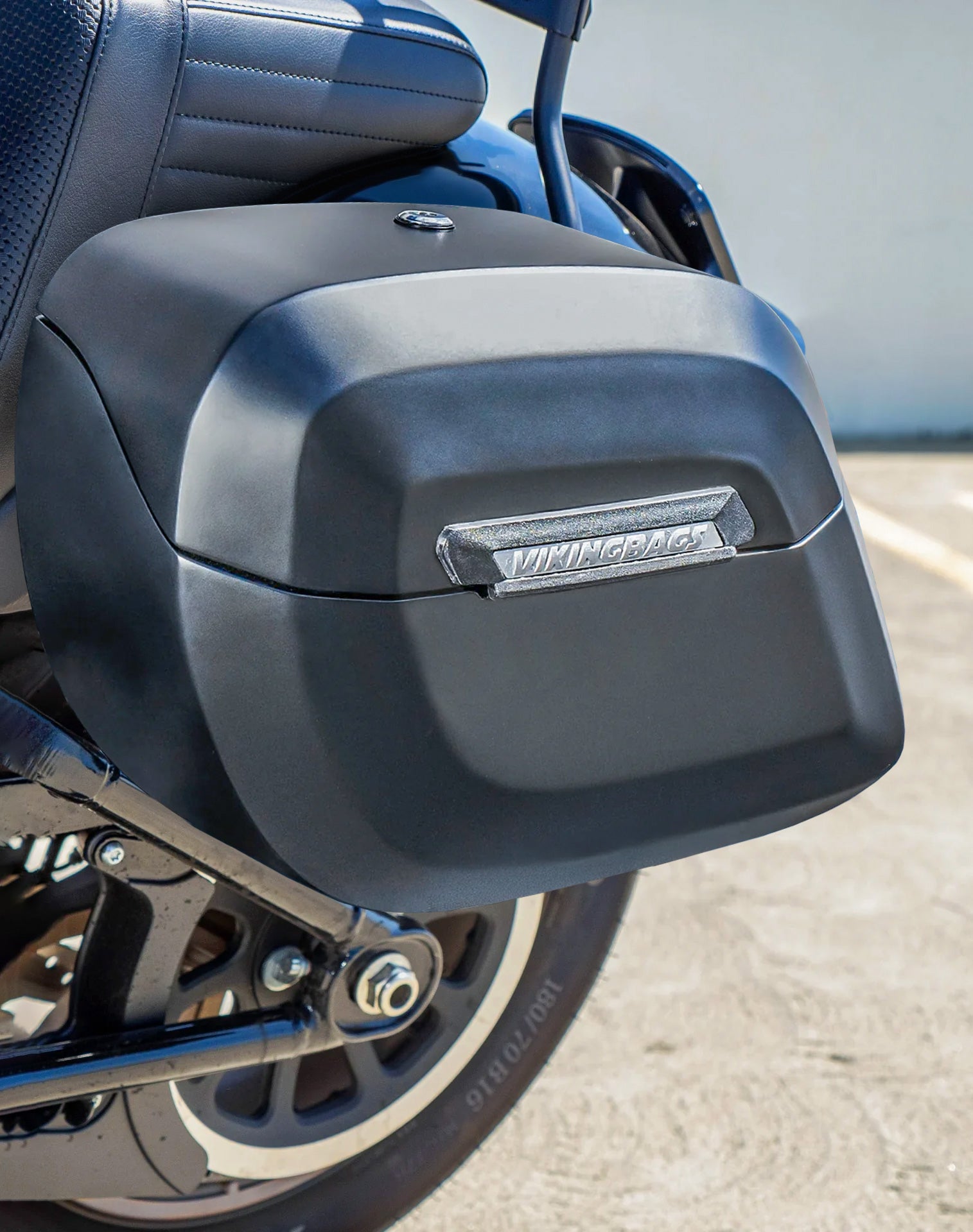 40L - Lamellar Raven XL Matte Hard Saddlebags For 2025+ Harley Softail Low Rider S FXLRS Vertical Lifestyle 
