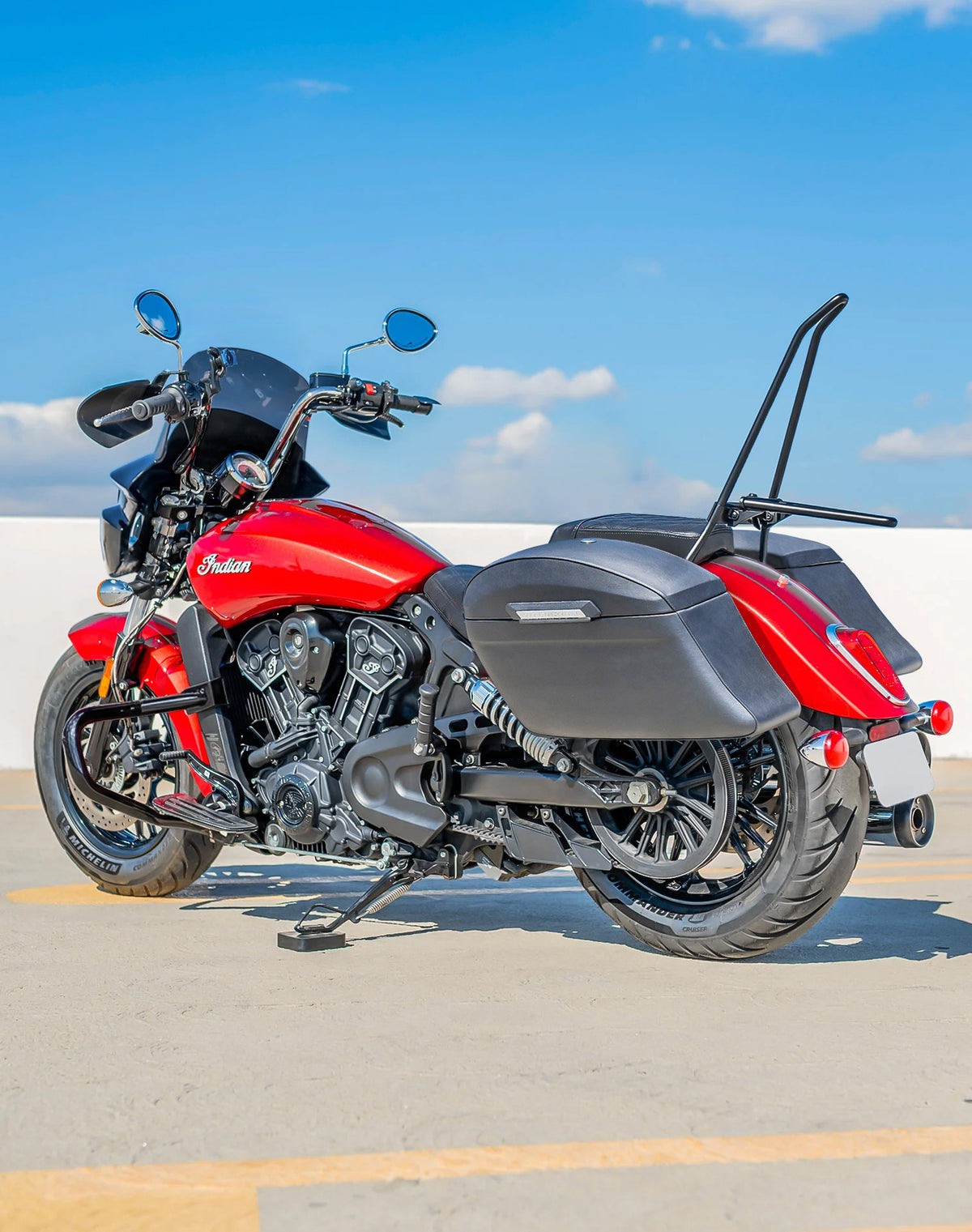 40L - Lamellar Stallion XL Indian Scout Classic 2025+ Leather Covered Hard Saddlebags Lifestyle
