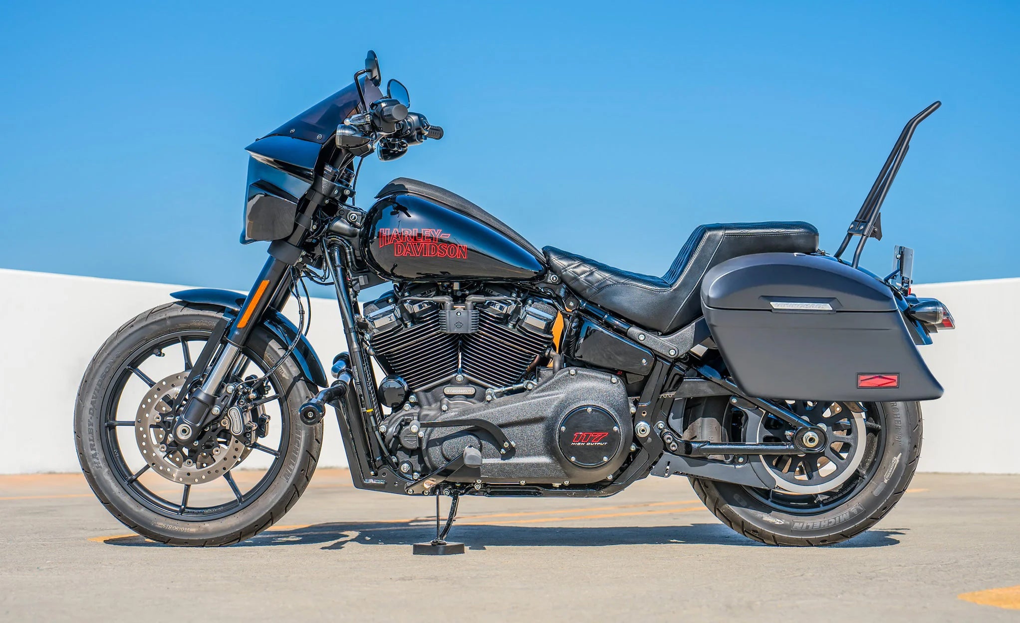 44L - Lamellar Stallion XL Matte Hard Saddlebags For 2025+ Harley Softail Low Rider S FXLRS Lifestyle @expand