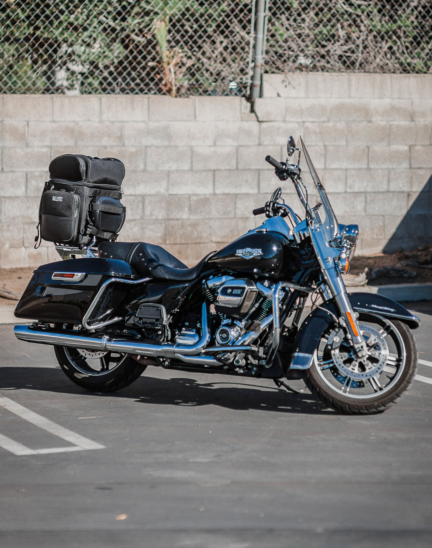 57L - Voyage Premium XL Motorcycle Sissy Bar Bag for Harley Davidson
