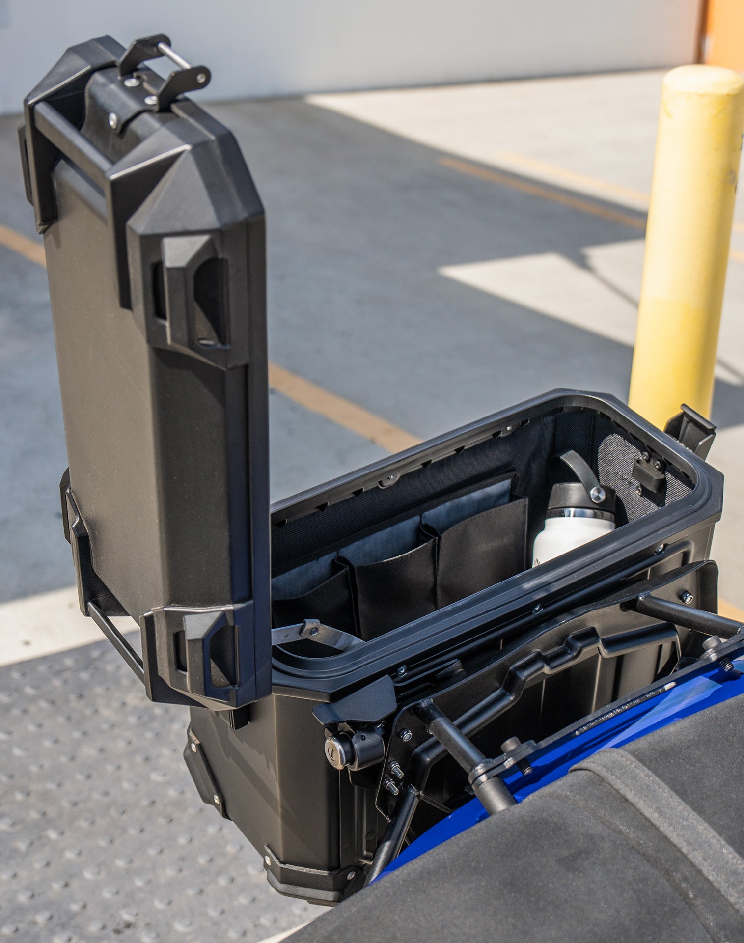 45L - Apex XL Yamaha Tenere 700 Aluminum Side Cases Black Vertical Life Style