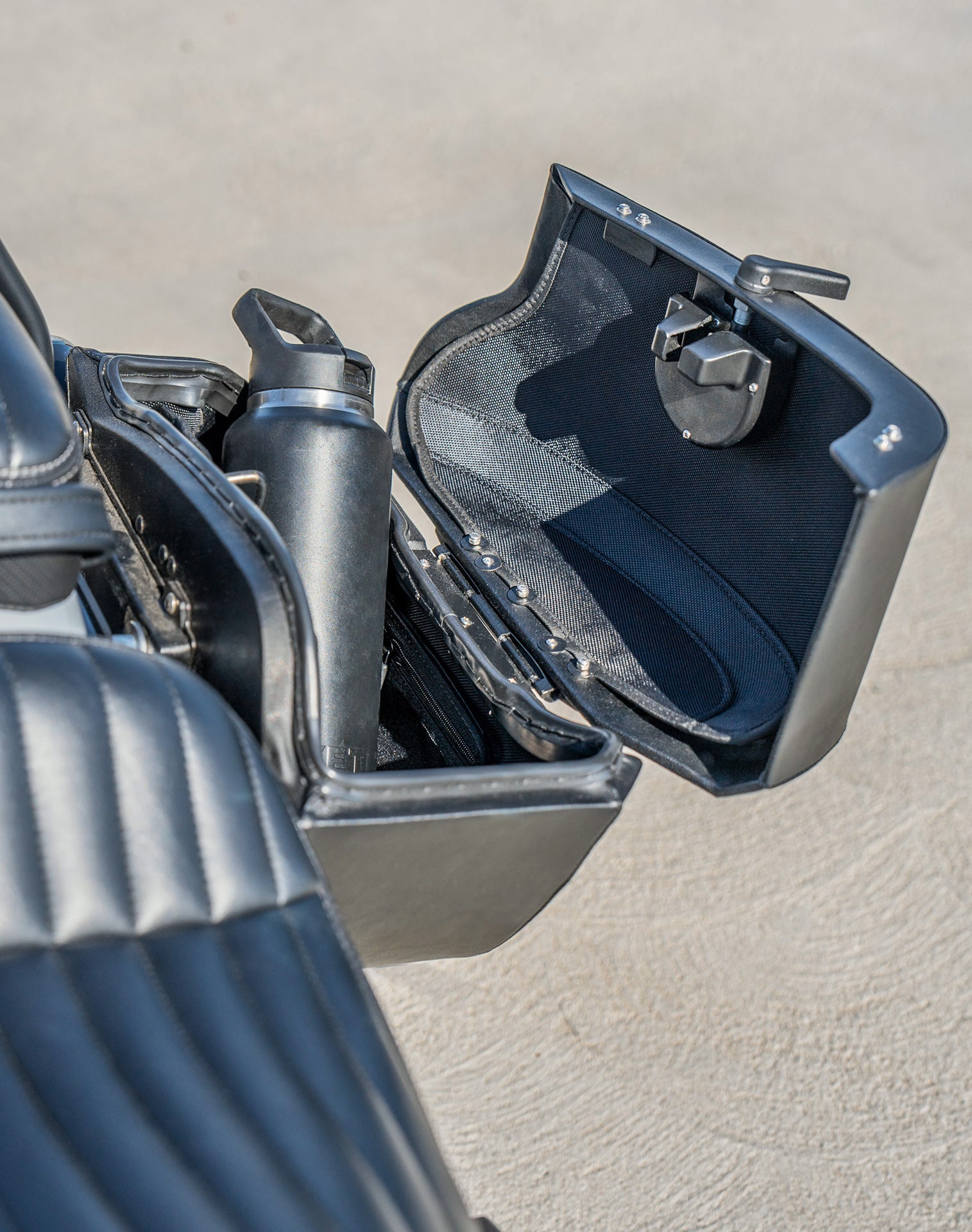 32L - Darkin Large Quick Mount Leather Wrap Hard Saddlebags for Harley Softail Heritage FLHC/S Lifestyle