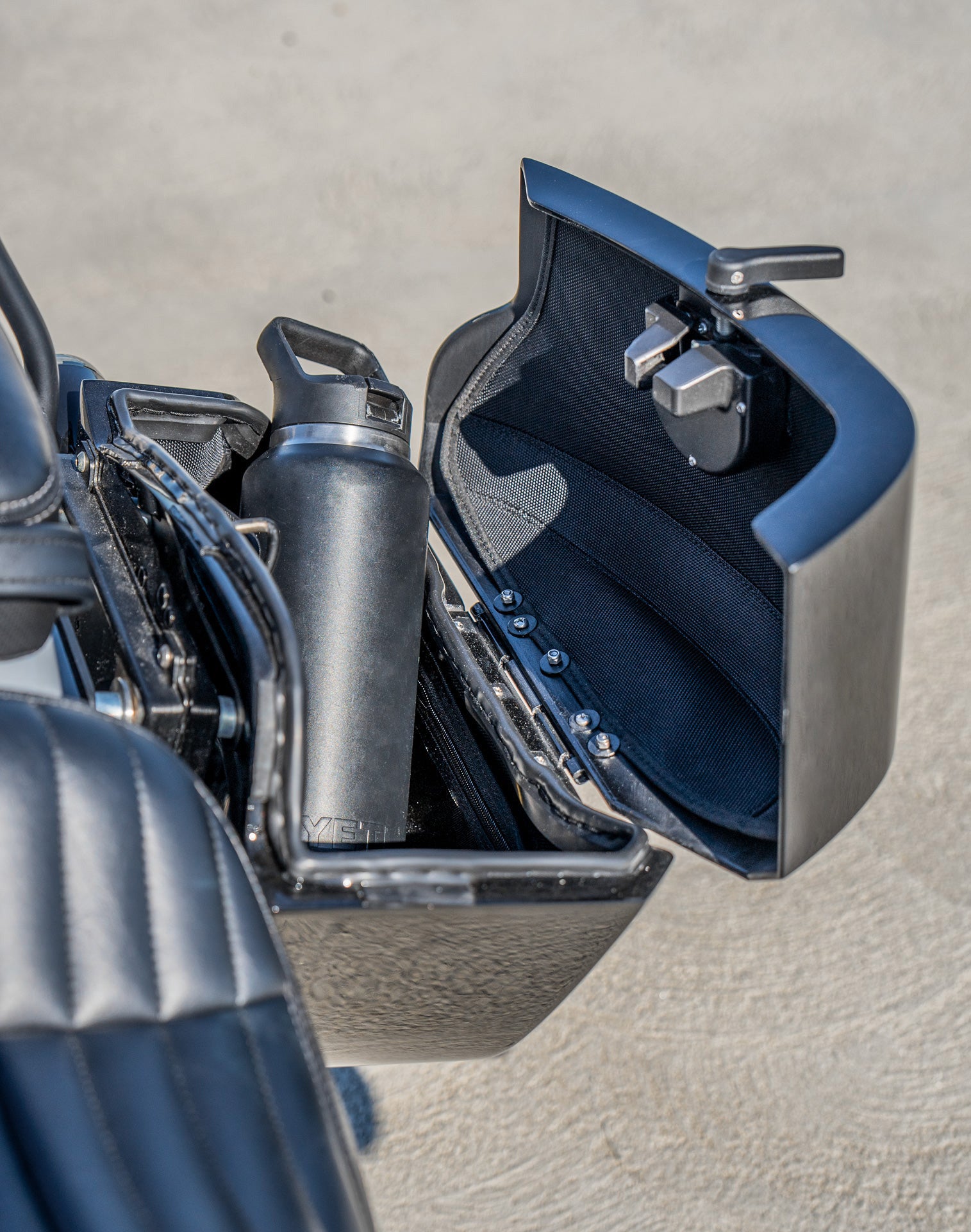 32L - Darkin Large Quick Mount Painted Hard Saddlebags for Harley Softail Heritage FLHC/S Lifestyle