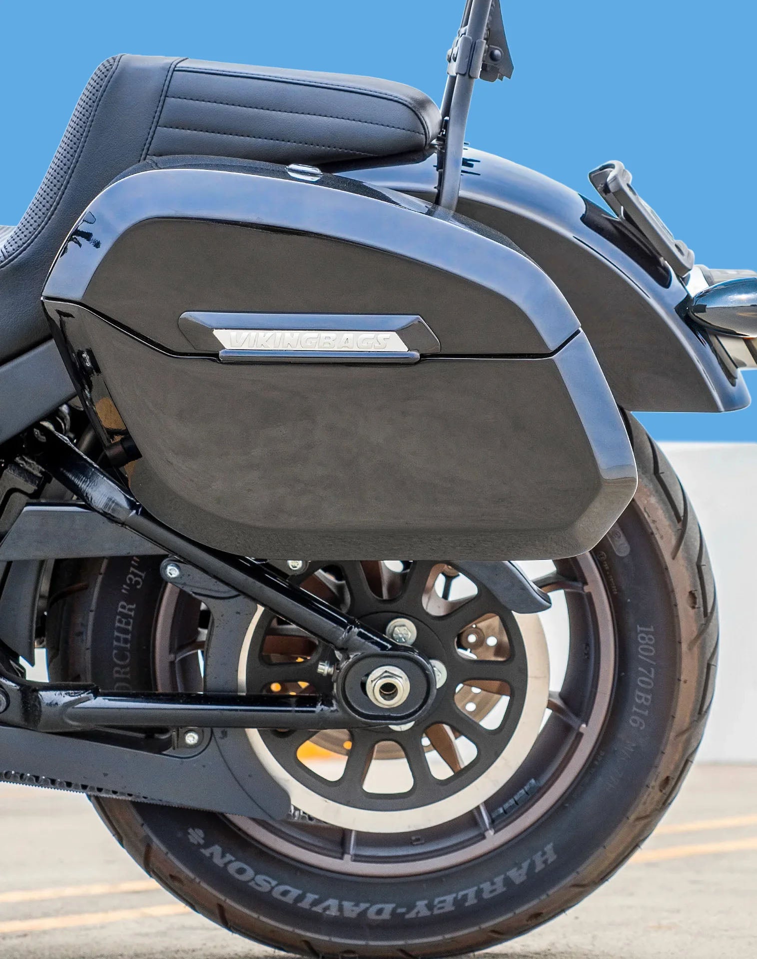 32L - Darkin Large Quick Mount Painted Hard Saddlebags for 2025+ Harley Softail Low Rider S FXLRS Vertical Lifestyle