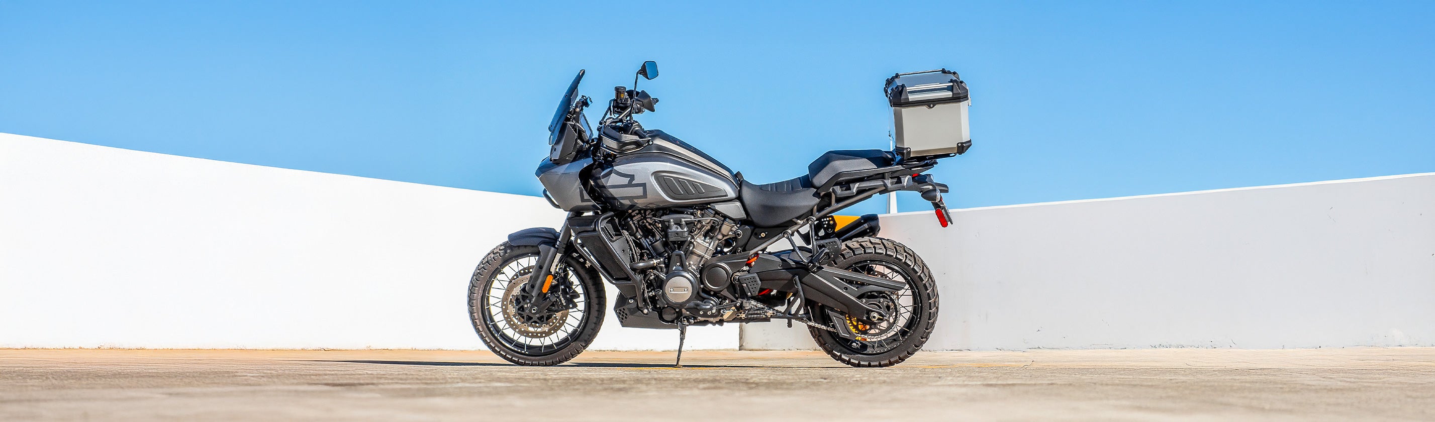 Harley Davidson Adventure Touring Top Cases