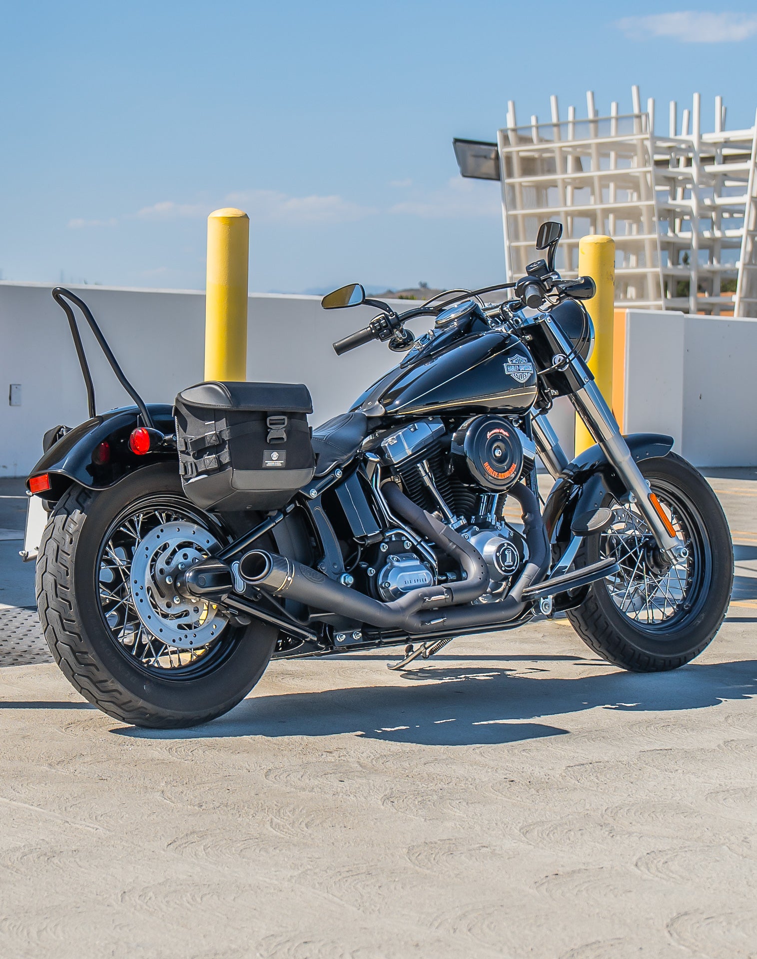20L - Incognito Quick-Mount Small Harley Softail Slim FLS Motorcycle Saddlebags Life Style 1