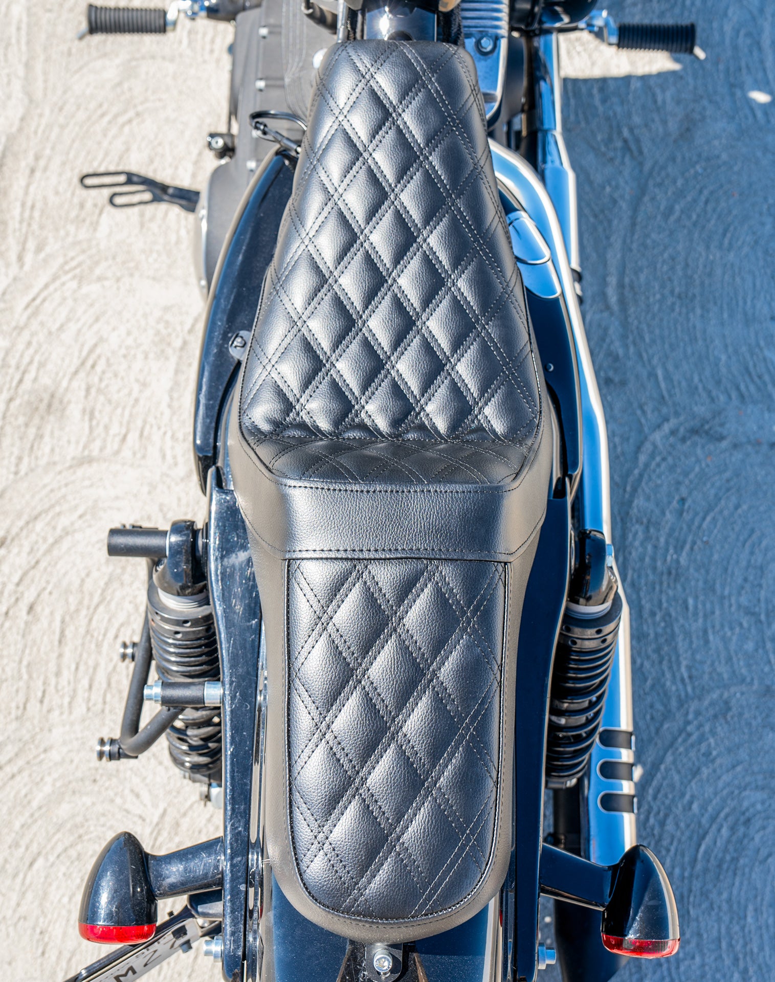 Iron Born Diamond Stitch 2-Up Seat For Harley Sportster 883 Iron XL883N Black Lifestyle