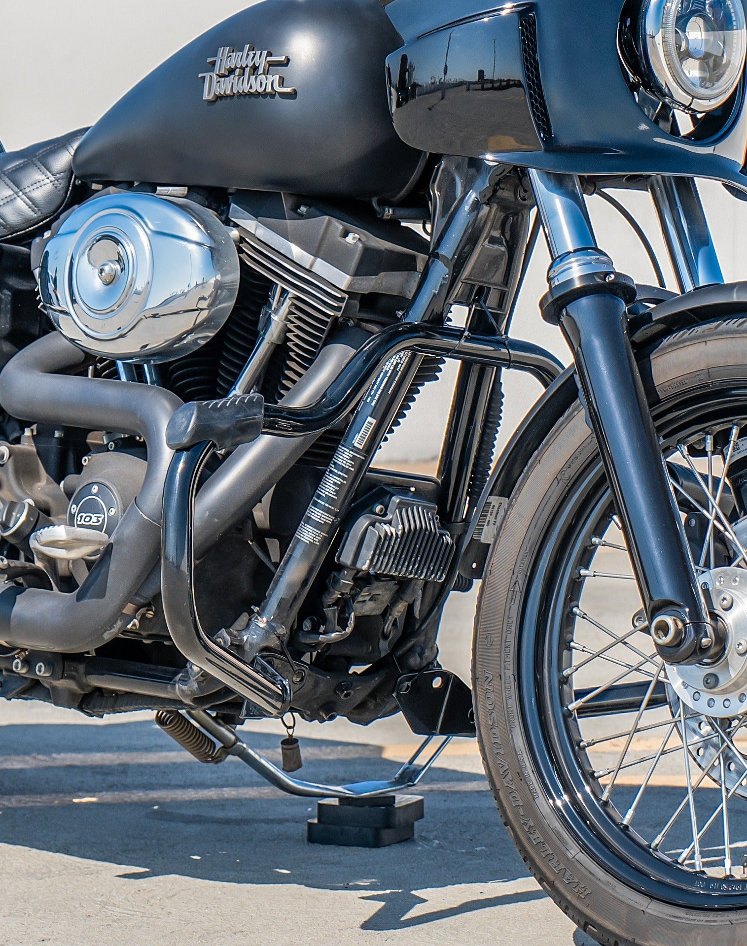 Viking Ironstrike Crash Bar for Harley Dyna Street Bob FXDB/I Gloss Black