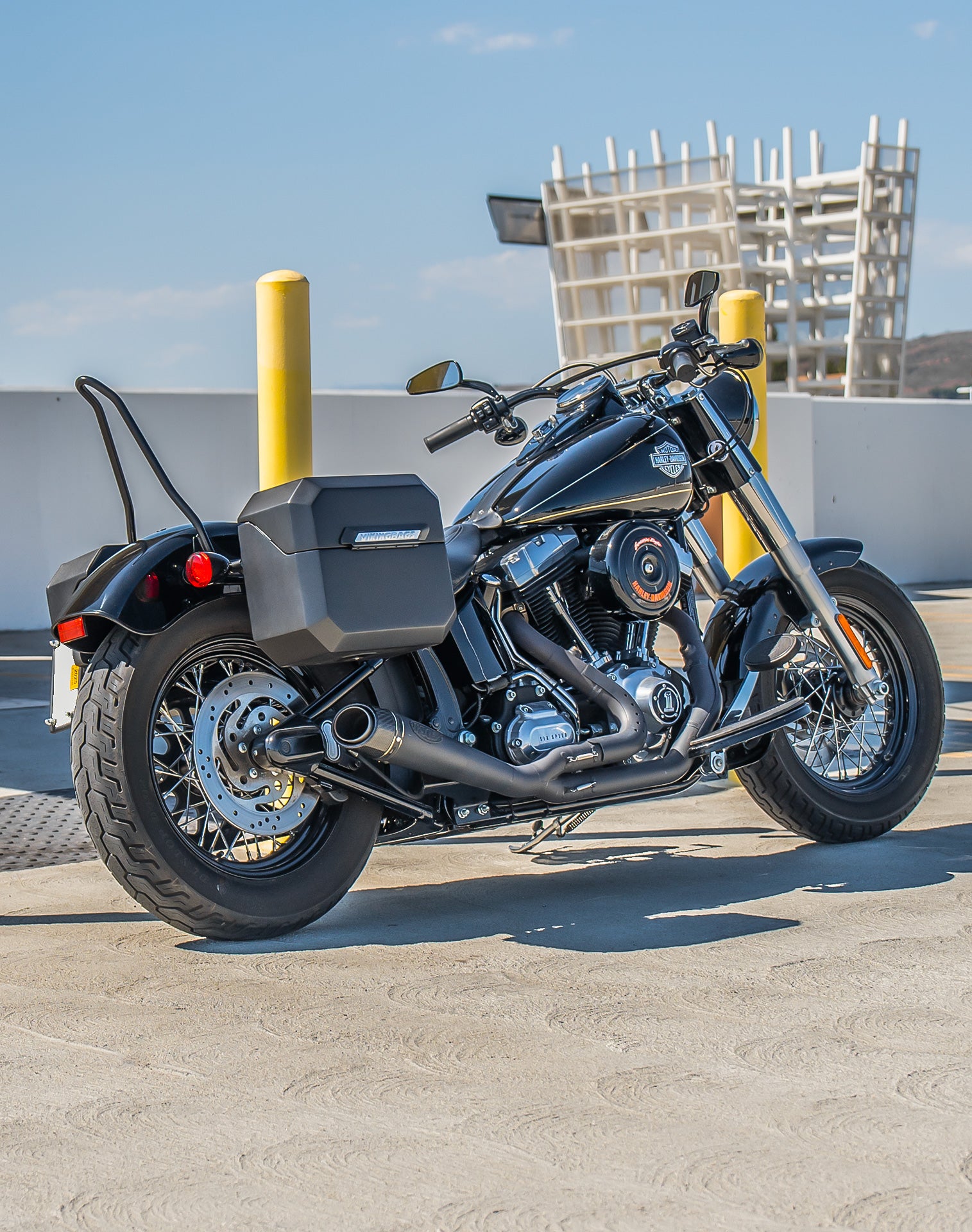 20L - Outlaw Quick-Mount Small Harley Softail Slim FLS Matte Hard Saddlebags Life style 1