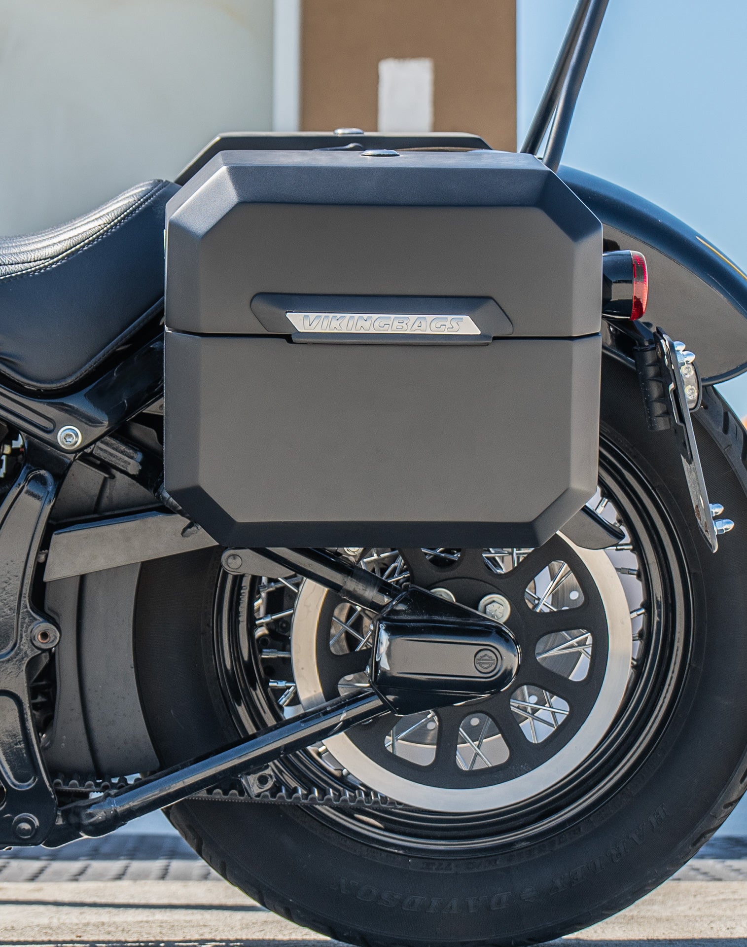 20L - Outlaw Quick-Mount Small Harley Softail Slim FLS Matte Hard Saddlebags Life style 2