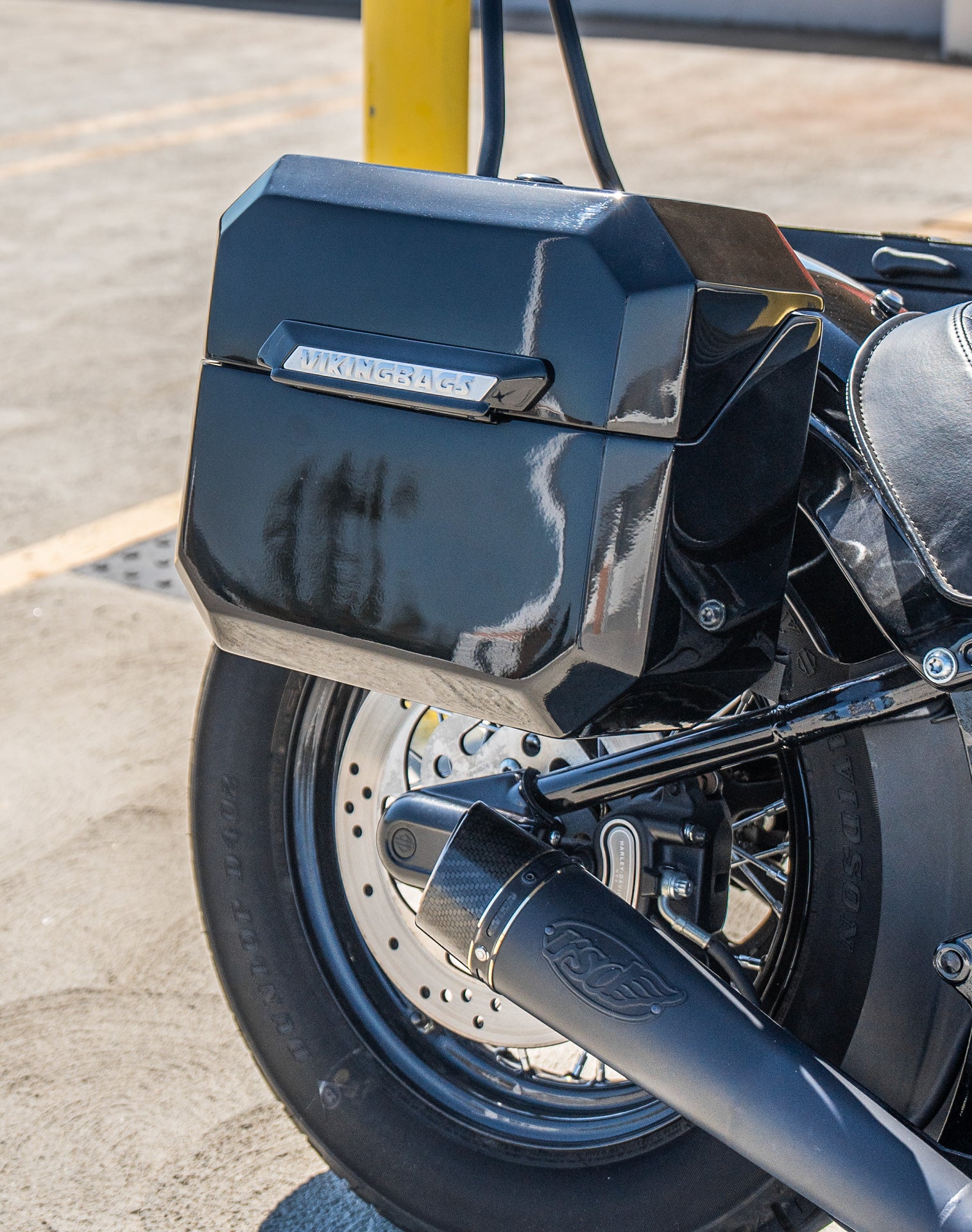 20L - Outlaw Quick-Mount Small Harley Softail Slim FLS Painted Hard Saddlebags Life Style 3