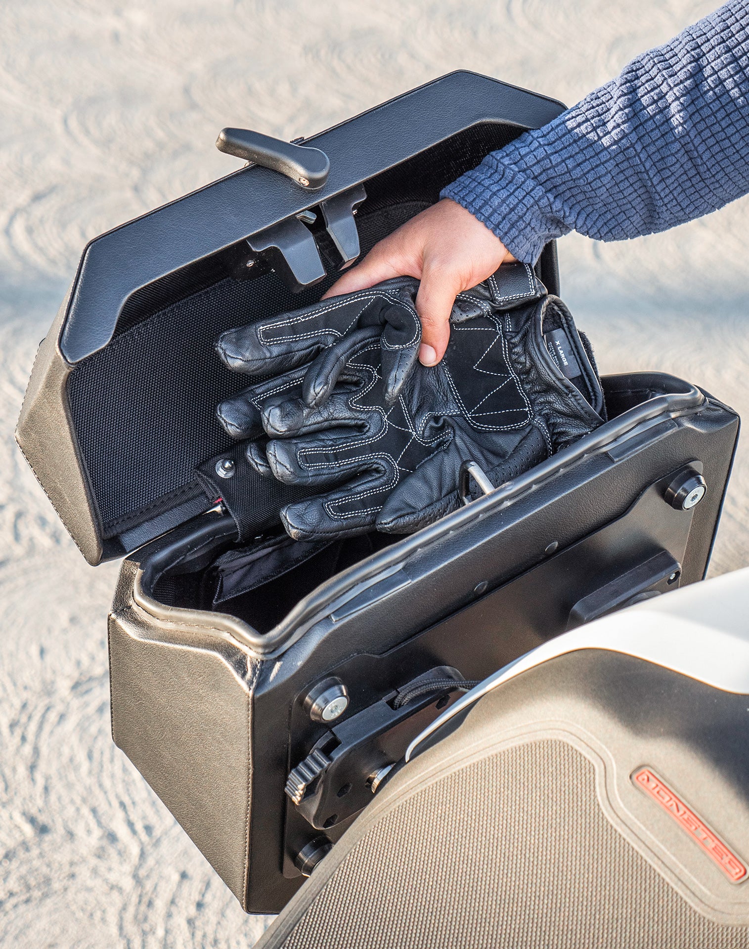 Viking 20L Outlaw Quick-Mount Ducati Monster 797 Hard Saddlebags