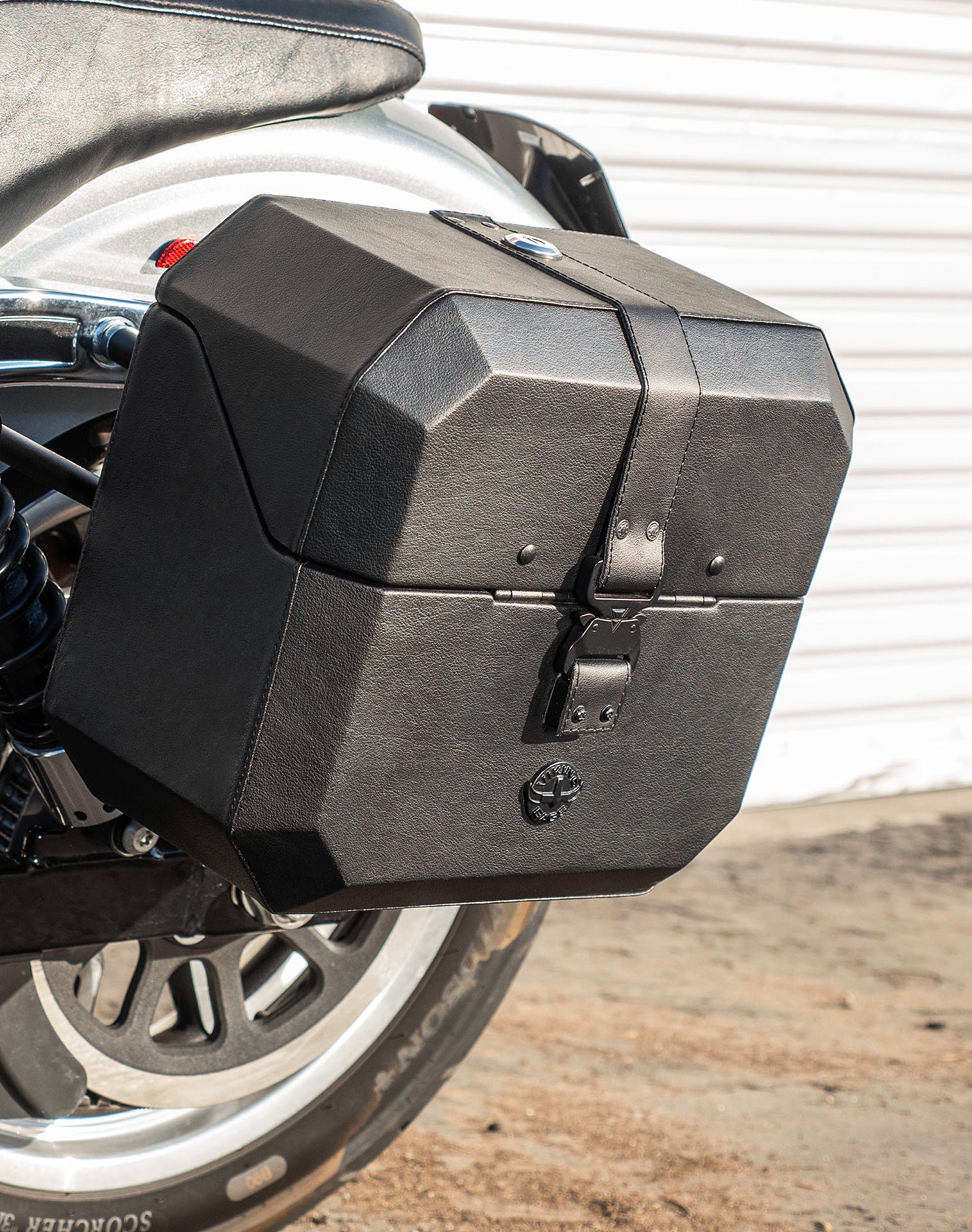 20L - Outlaw Quick-Mount Small Harley Dyna Low Rider FXDL Leather Wrapped Hard Saddlebags Life style 2