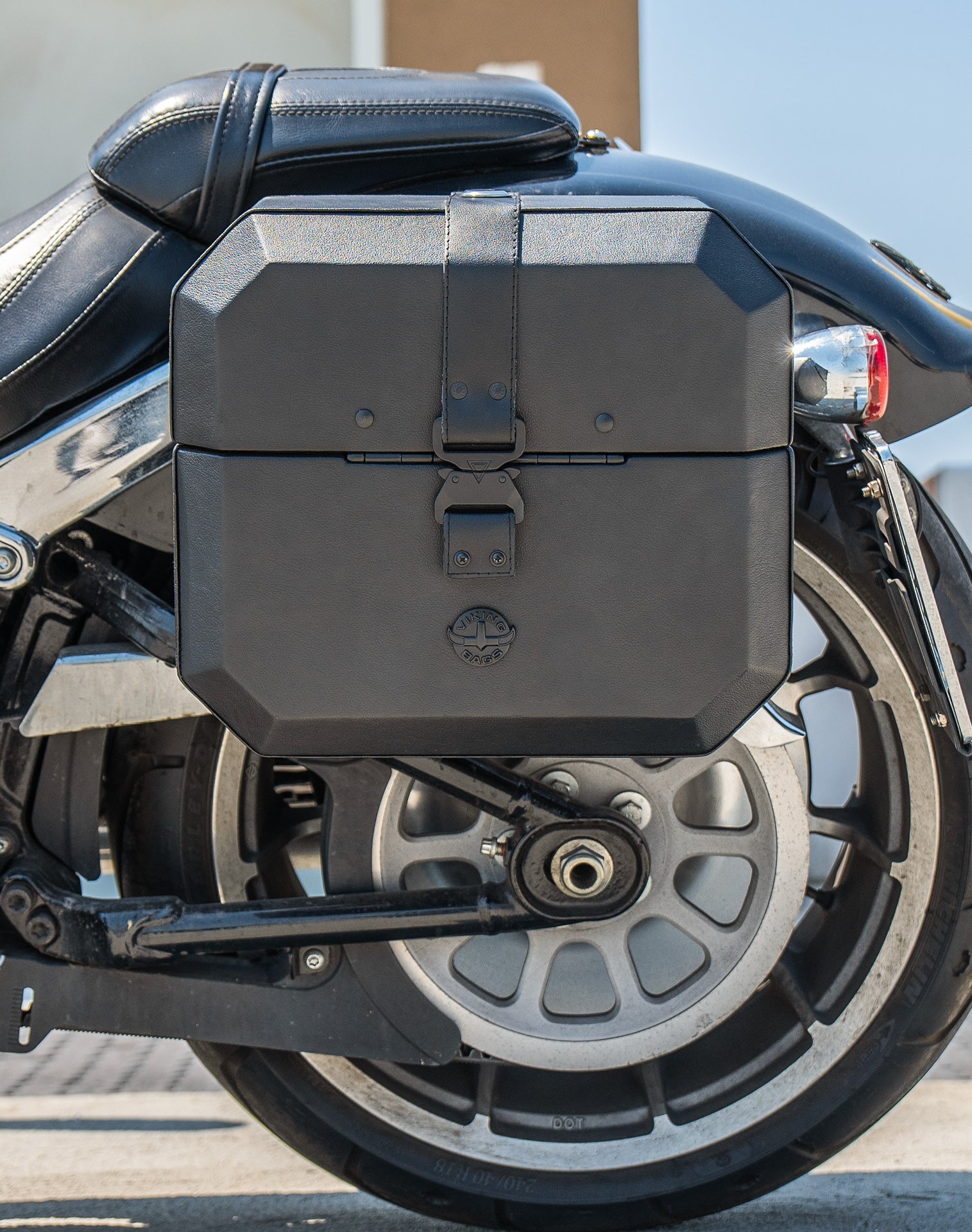 20L - Outlaw Quick-Mount Small Harley Softail Fat Boy FLFB/S Leather Wrapped Hard Saddlebags Lifestyle 2