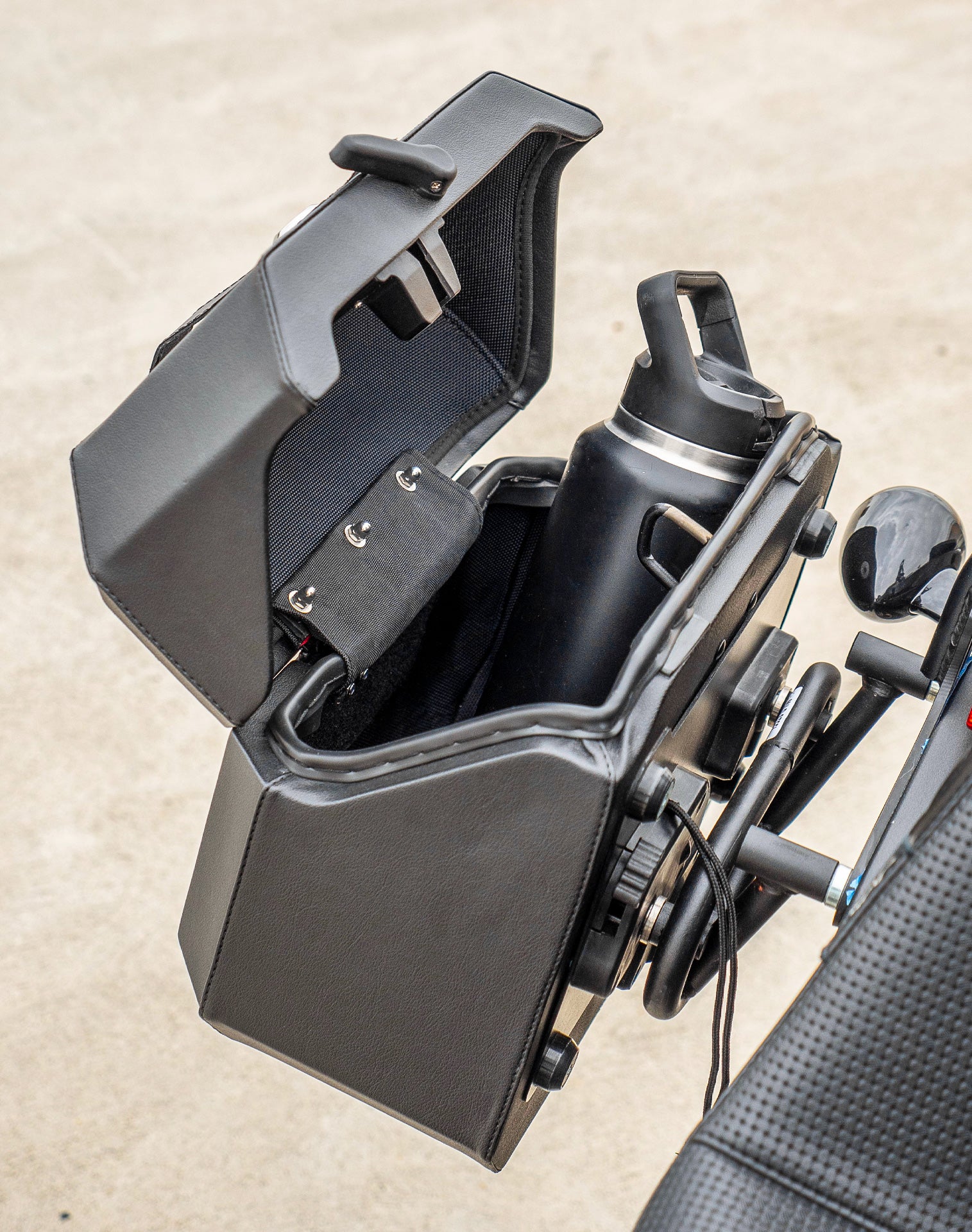 20L - Outlaw Quick-Mount Small Harley Softail Low Rider S FXLRS Leather Wrapped Hard Saddlebags Life style 4