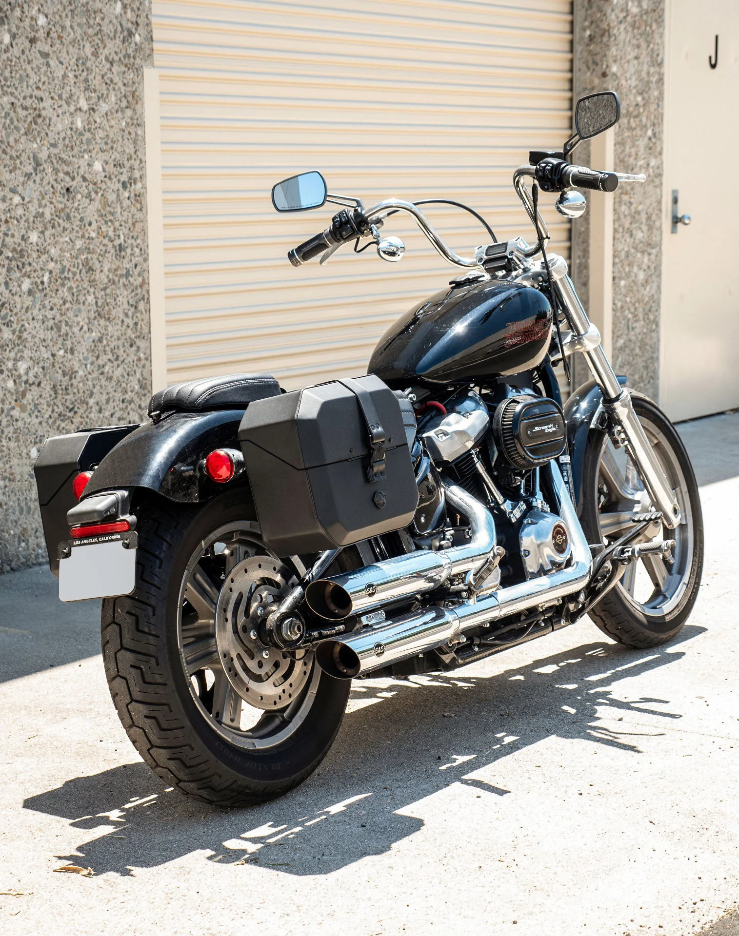 20L - Outlaw Quick-Mount Small Harley Softail Standard FXST Leather Wrapped Hard Saddlebags Life Style 1