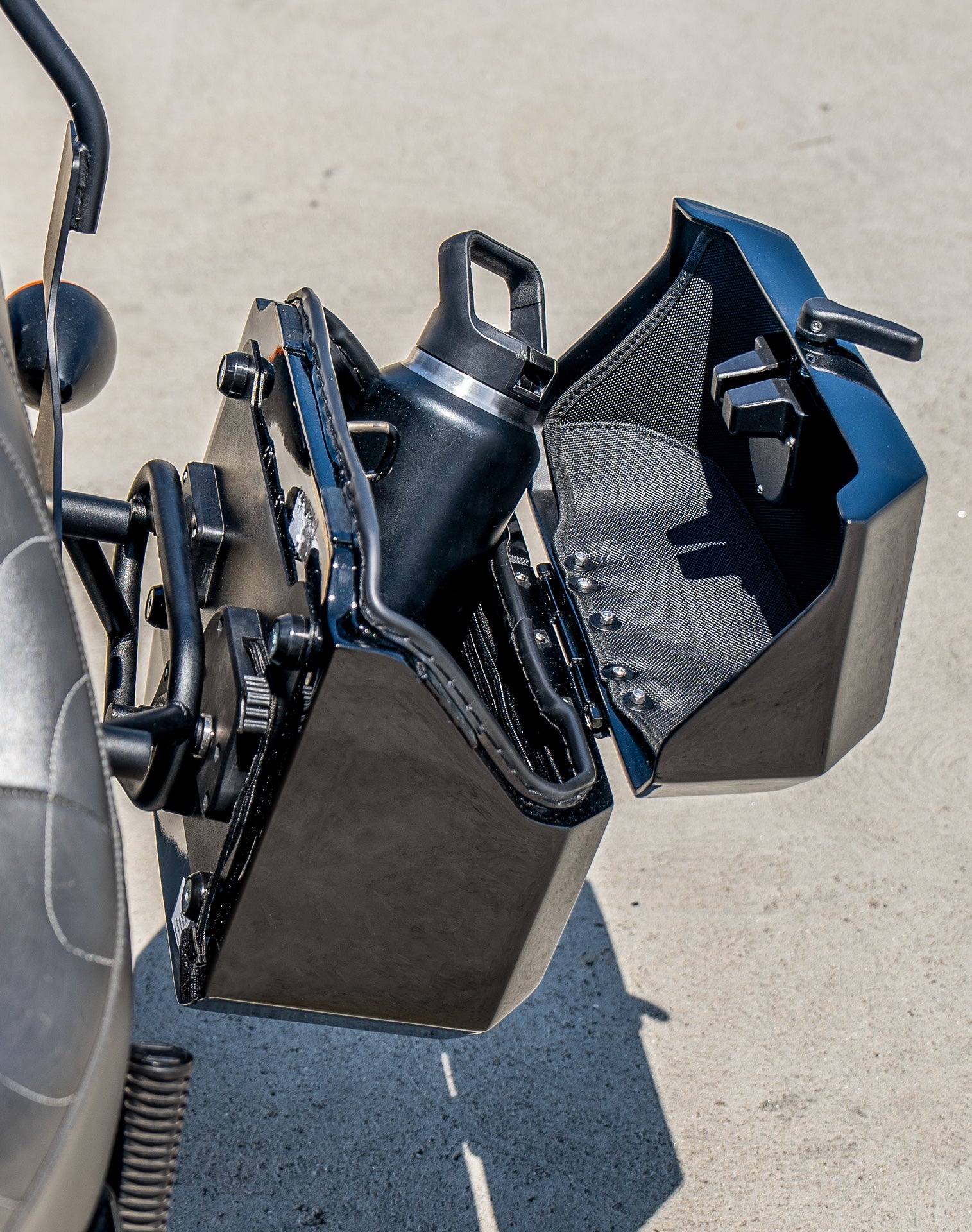 20L - Outlaw Quick-Mount Small Honda 750 Shadow Phantom Painted Hard Saddlebags Life style 3