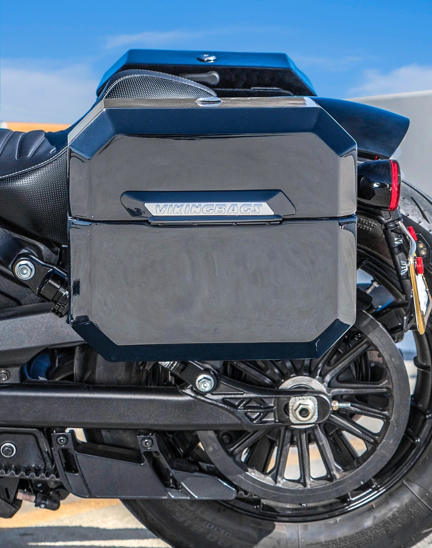 20L - Outlaw Quick-Mount Small Indian Scout Rogue Sixty Painted Hard Saddlebags Lifestyle