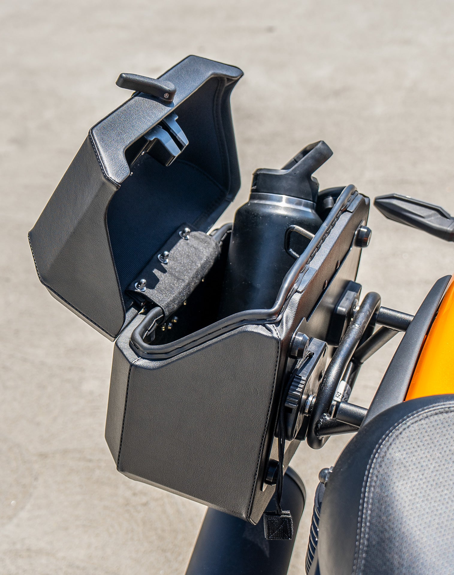 Viking 20L Outlaw Quick-Mount Kawasaki Eliminator 450 Hard Saddlebags