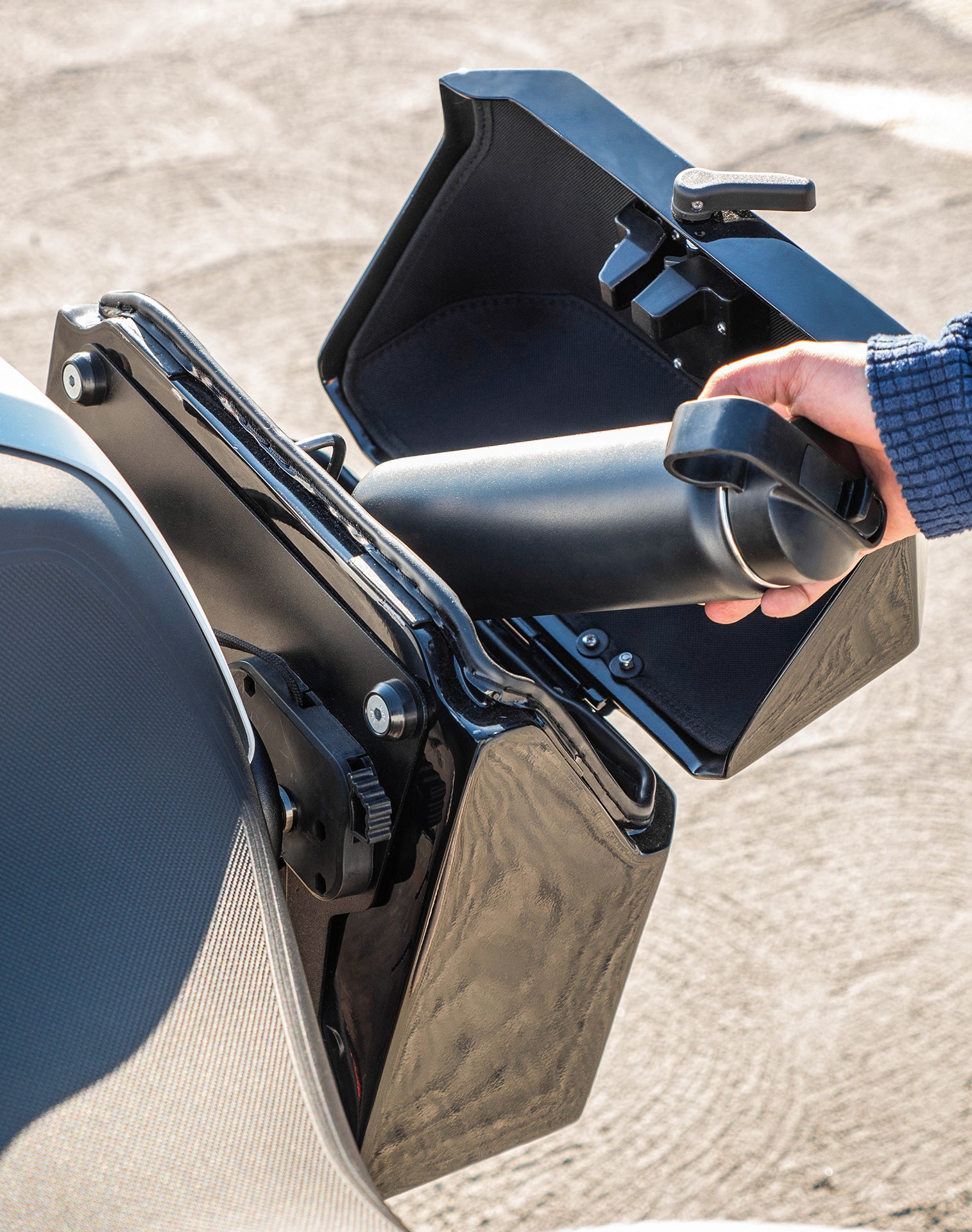 30L - Outlaw Quick Mount Medium Ducati Monster 797 Painted Hard Saddlebags Life style 4